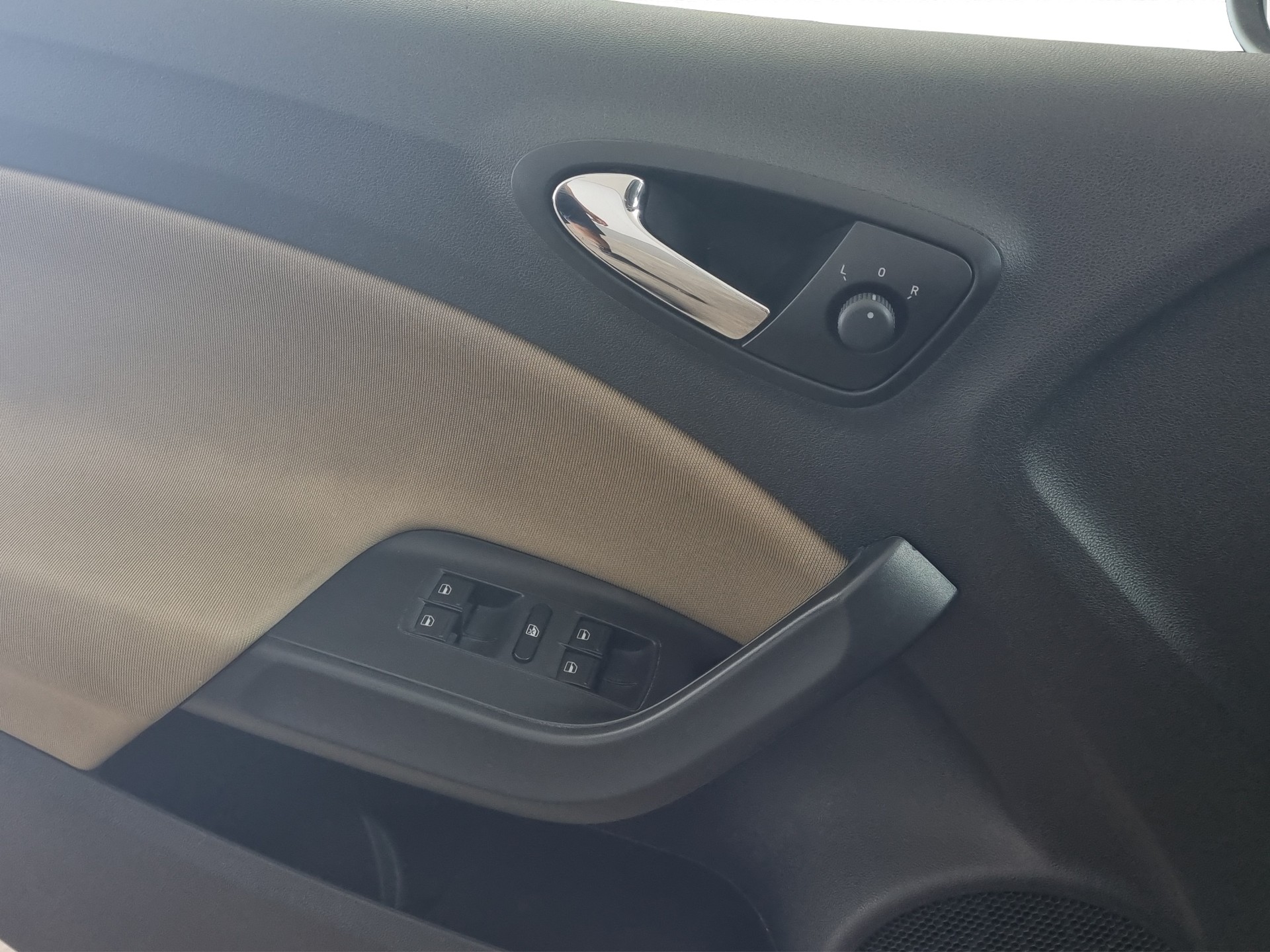 SEAT Ibiza 1.0-image-11