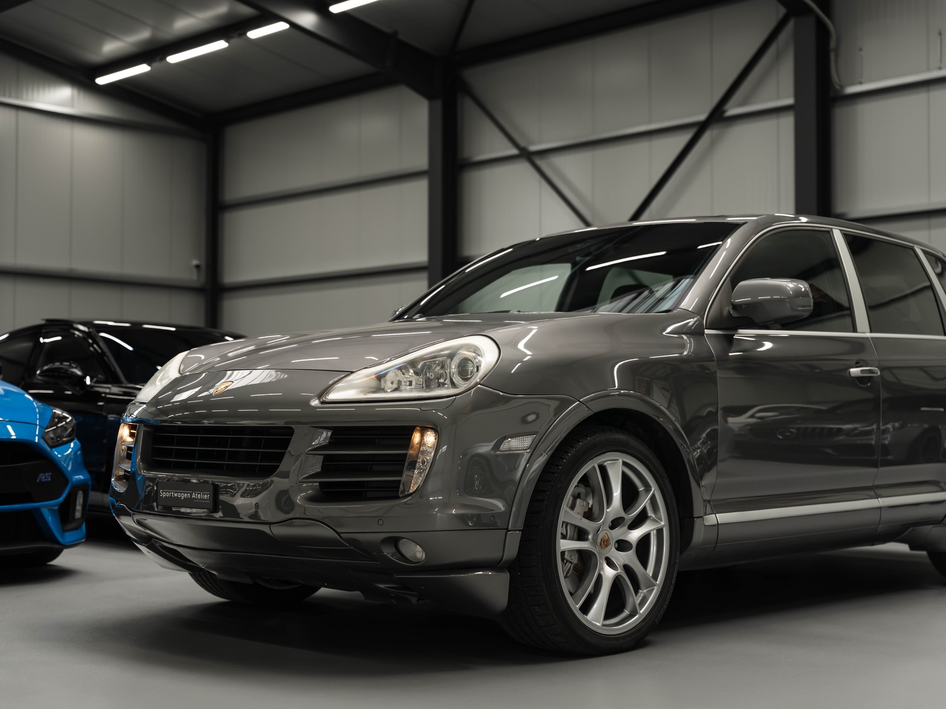 PORSCHE Cayenne S-image-13