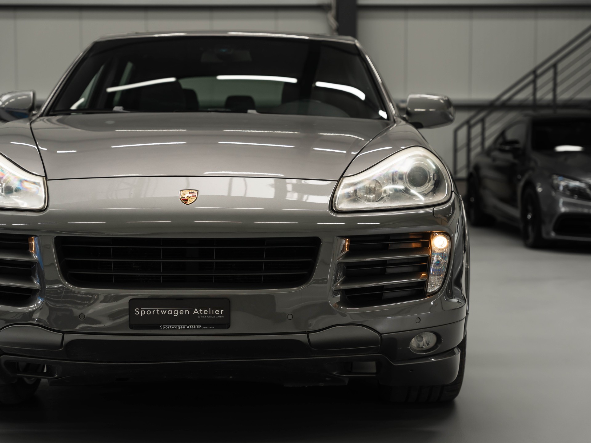 PORSCHE Cayenne S-image-14