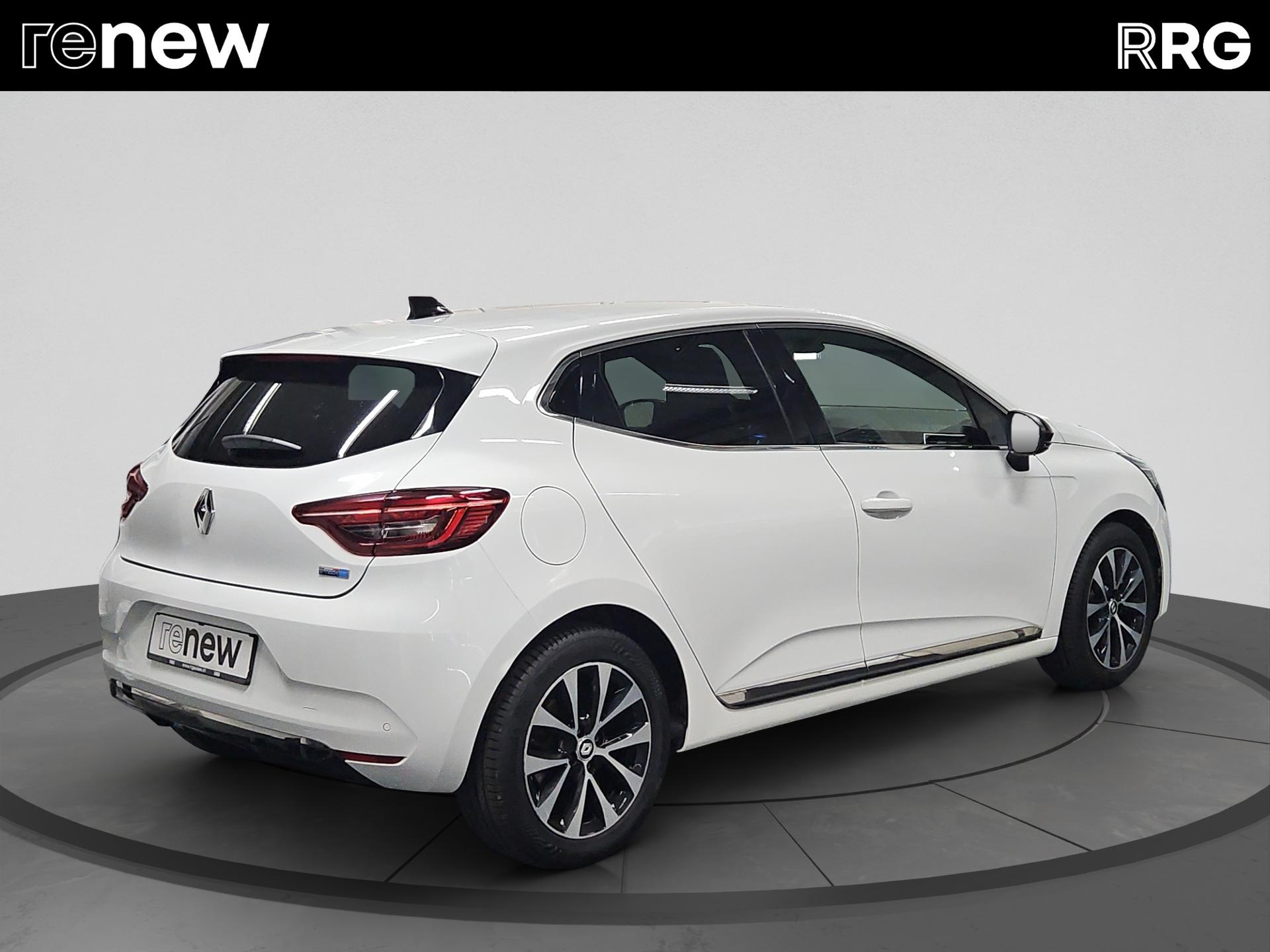 RENAULT Clio 1.6 E-Tech Techno-image-2