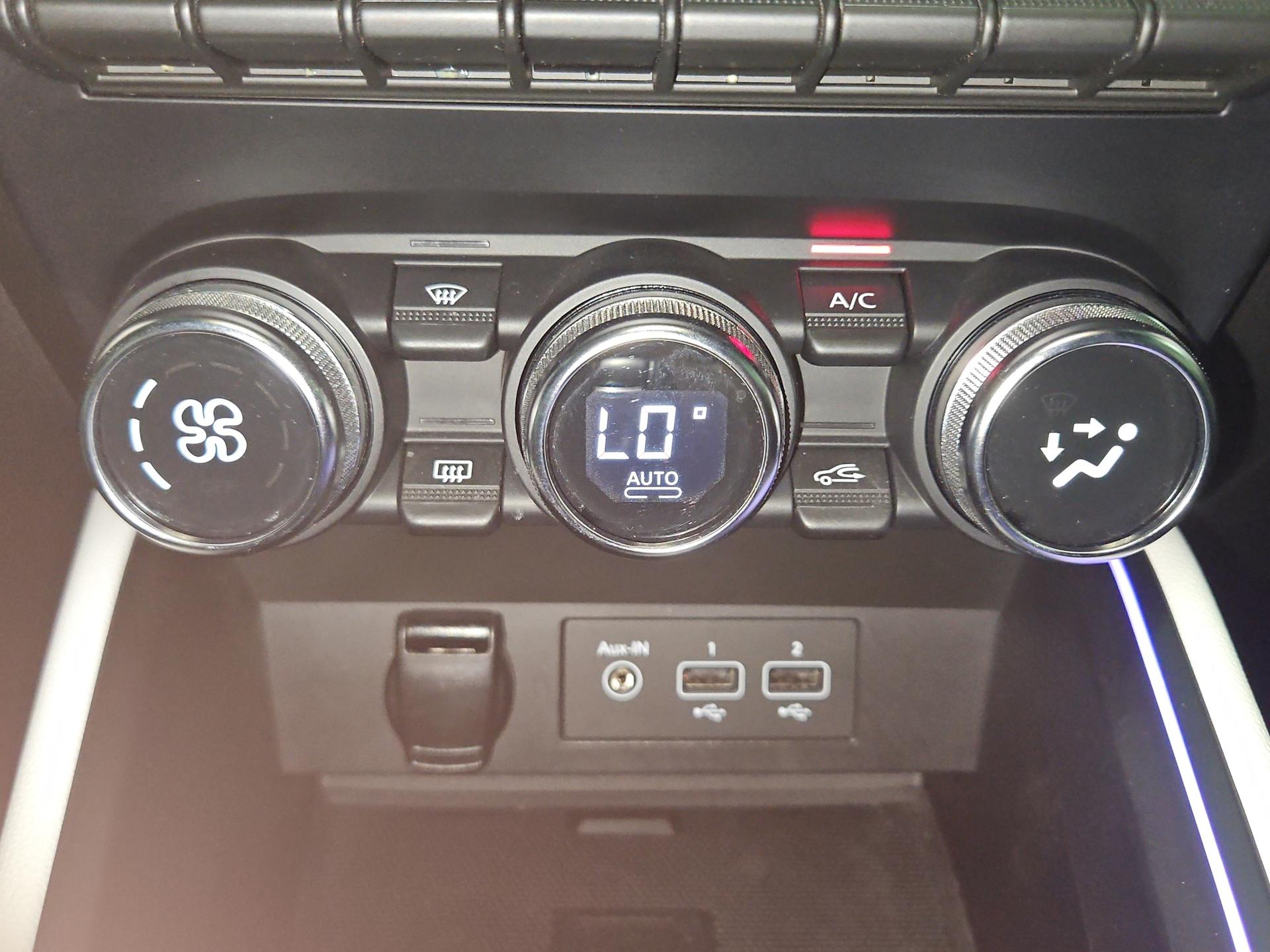 RENAULT Clio 1.6 E-Tech Techno-image-20