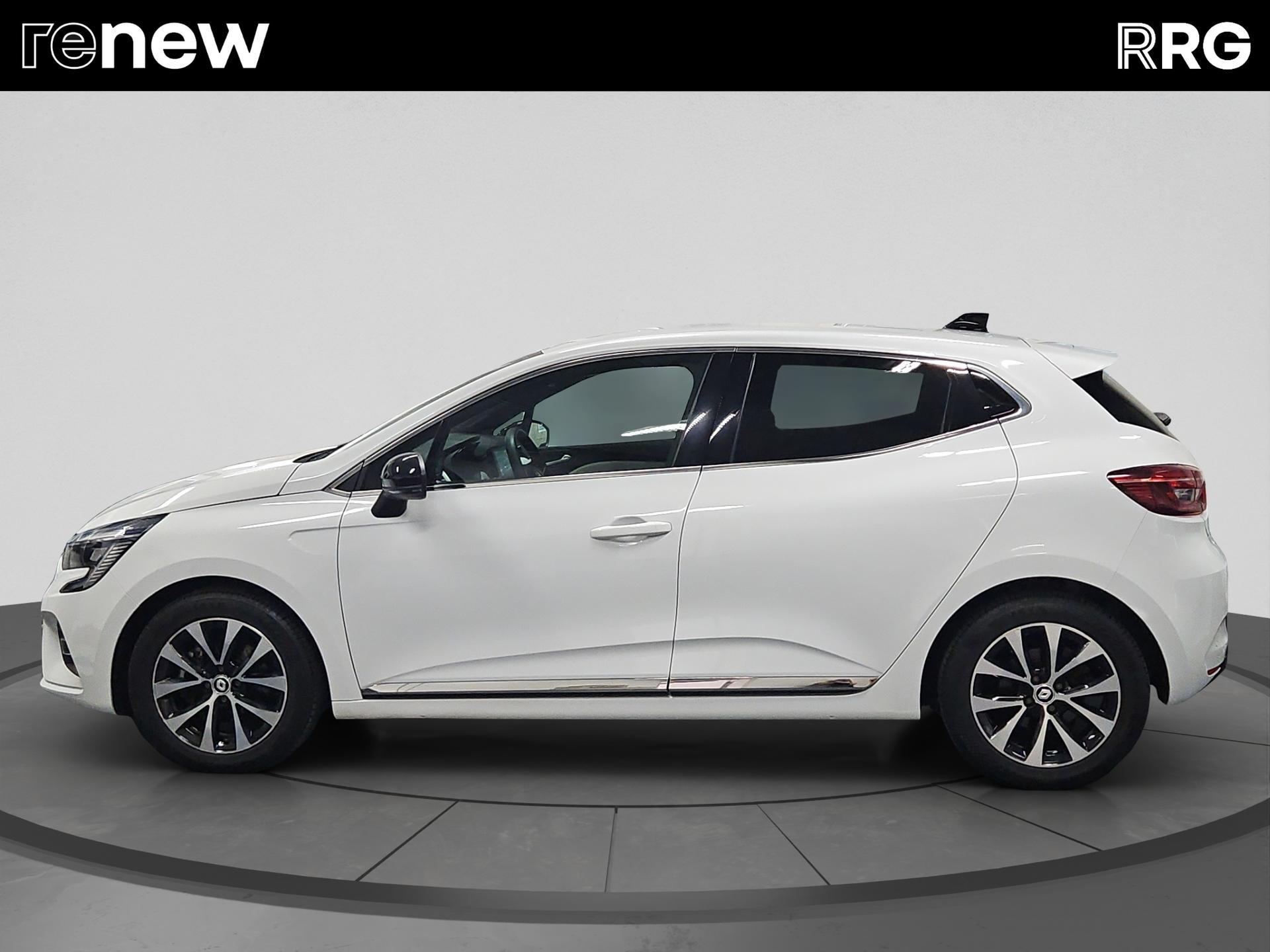 RENAULT Clio 1.6 E-Tech Techno-image-5