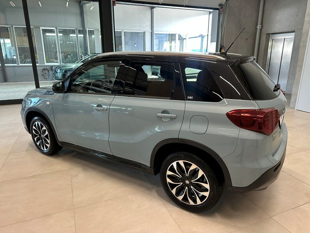 SUZUKI Vitara 1.4 T Compact+ Hybrid 4x4-image-4