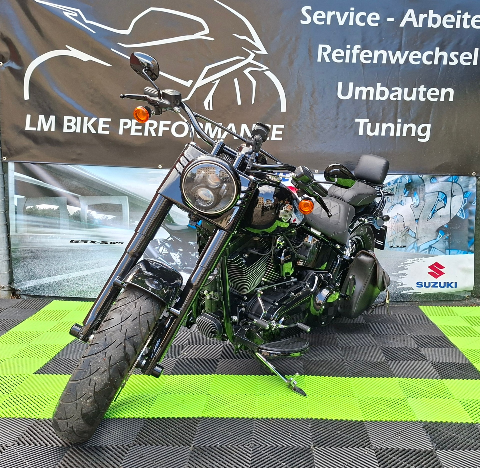 HARLEY-DAVIDSON FLSS Softail Slim S110 ABS-showroom-element-3