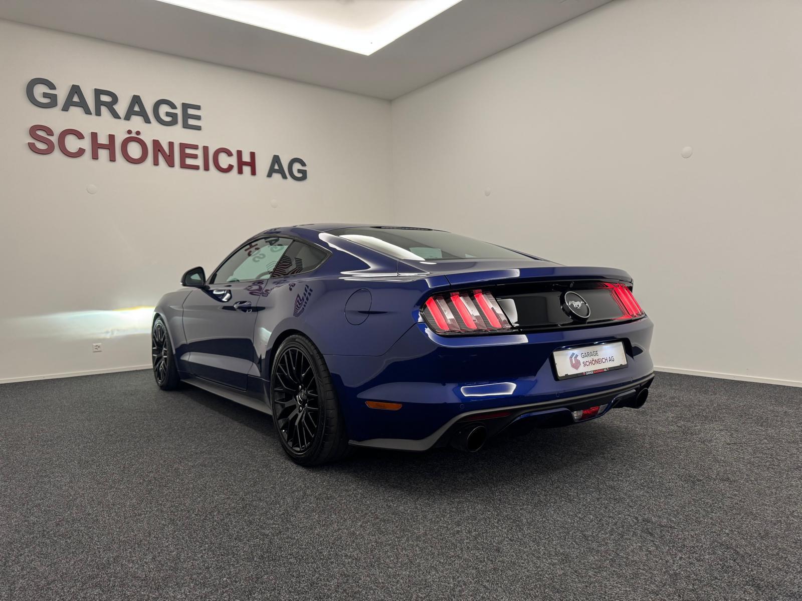 FORD Mustang Coupé 2.3 EcoBoost-image-6