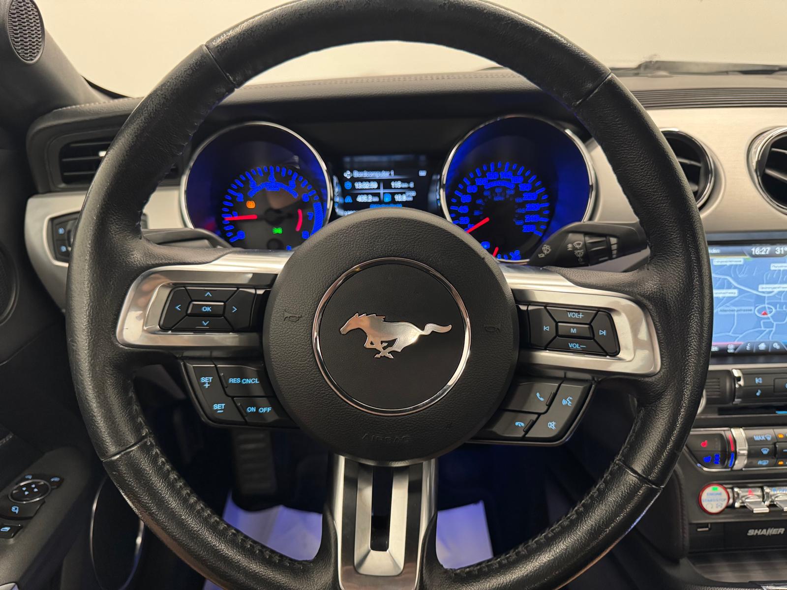 FORD Mustang Coupé 2.3 EcoBoost-image-16