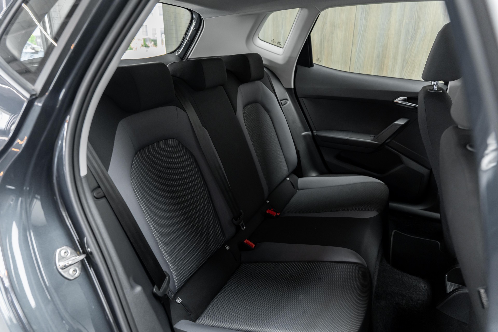 SEAT Arona 1.0 TSI Eco Style DSG-image-10