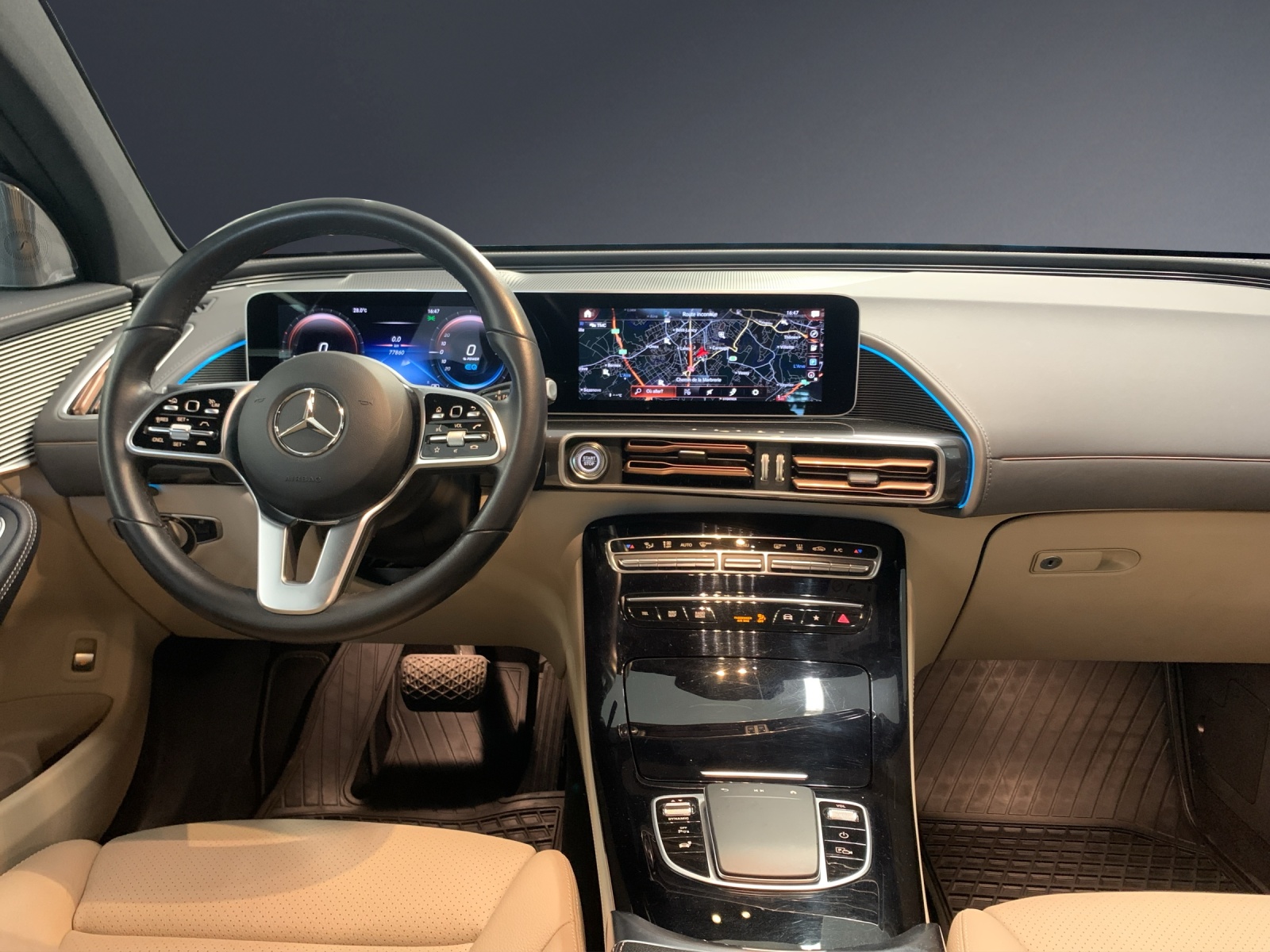 MERCEDES-BENZ EQC 400 AMG Line 4Matic-image-6