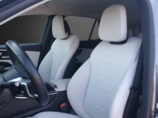 MERCEDES-BENZ GLC 300 e 4M 9G-Tronic-image-6