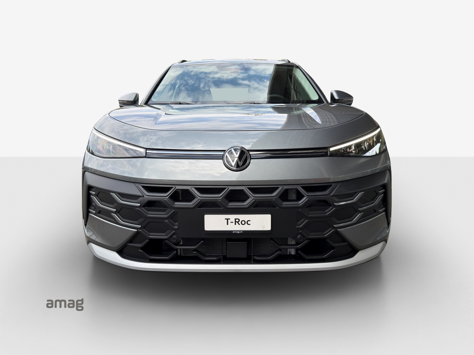 VW T-Roc 1.5 eTSI mHEV Life DSG-image-6