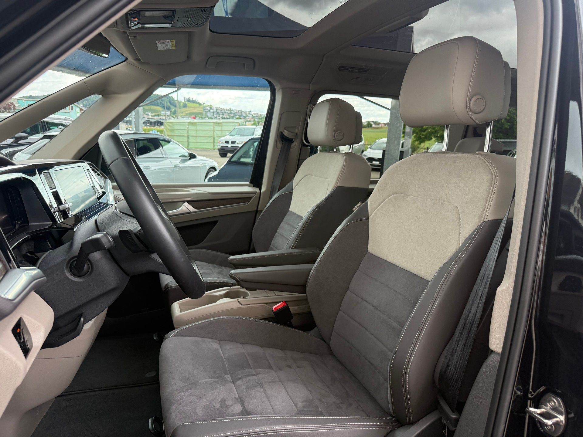 VW Multivan kurz 2.0 TDI Style DSG-image-10