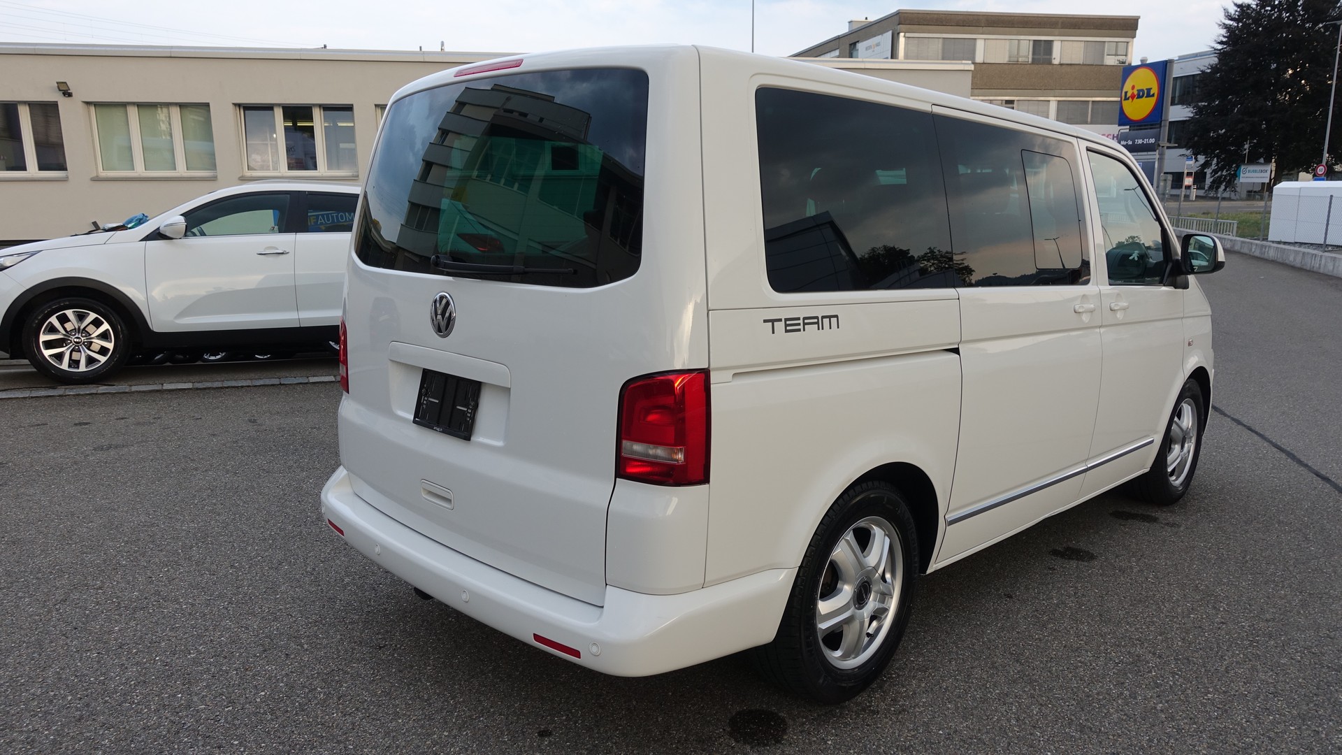VW T5 Multivan 2.0 Bi-TDI CR Comfortline Team DSG-image-1