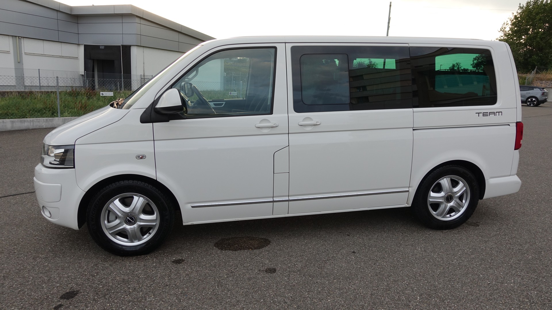 VW T5 Multivan 2.0 Bi-TDI CR Comfortline Team DSG-image-3