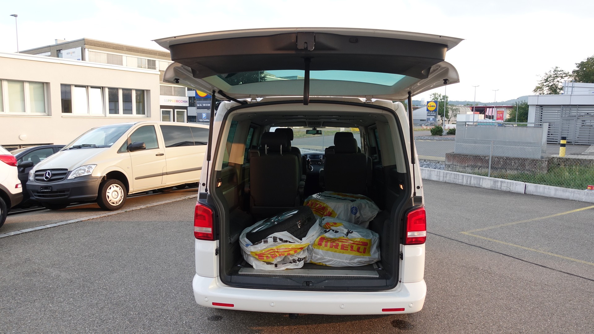 VW T5 Multivan 2.0 Bi-TDI CR Comfortline Team DSG-image-13