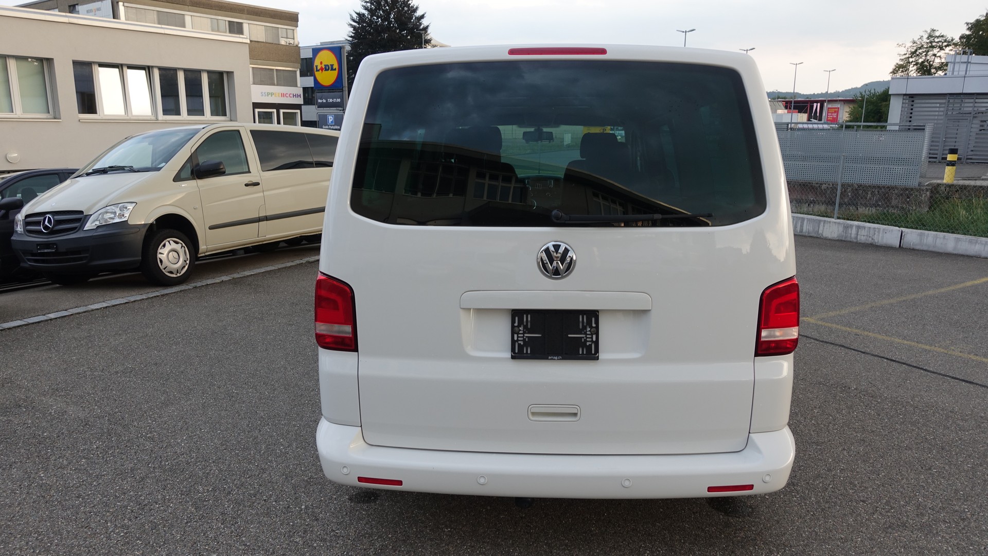 VW T5 Multivan 2.0 Bi-TDI CR Comfortline Team DSG-image-15
