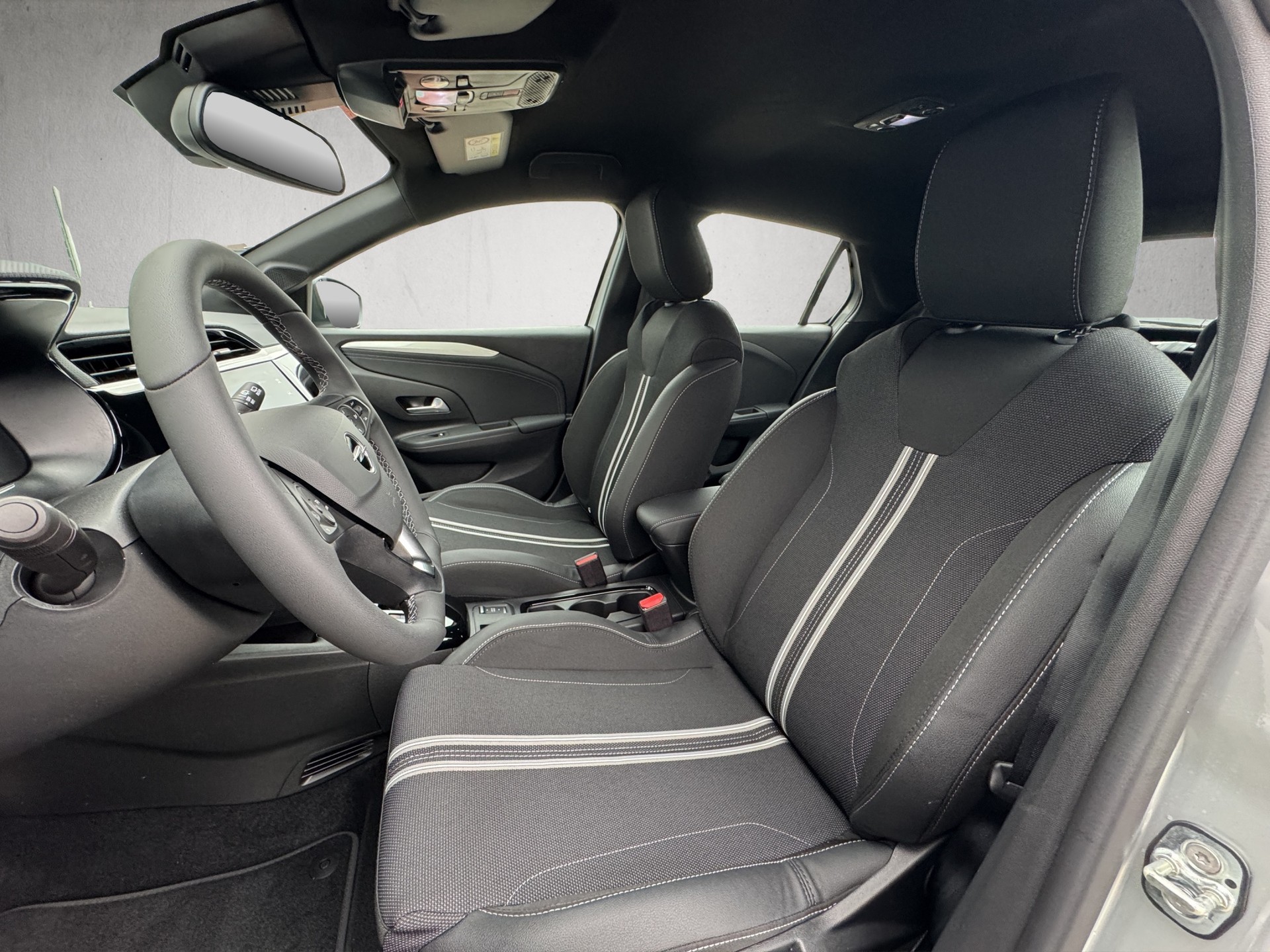 OPEL Corsa 1.2 T Hybrid Viva-image-12