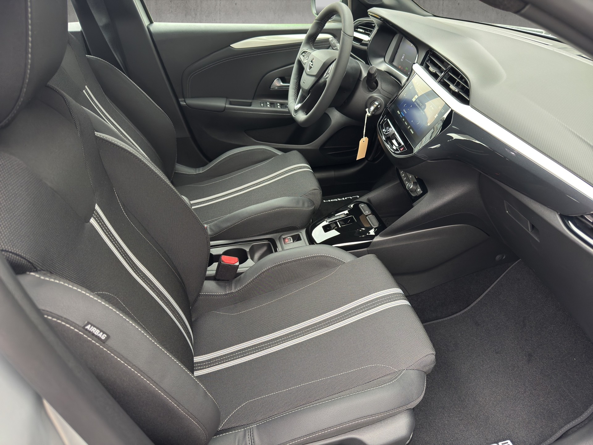 OPEL Corsa 1.2 T Hybrid Viva-image-9
