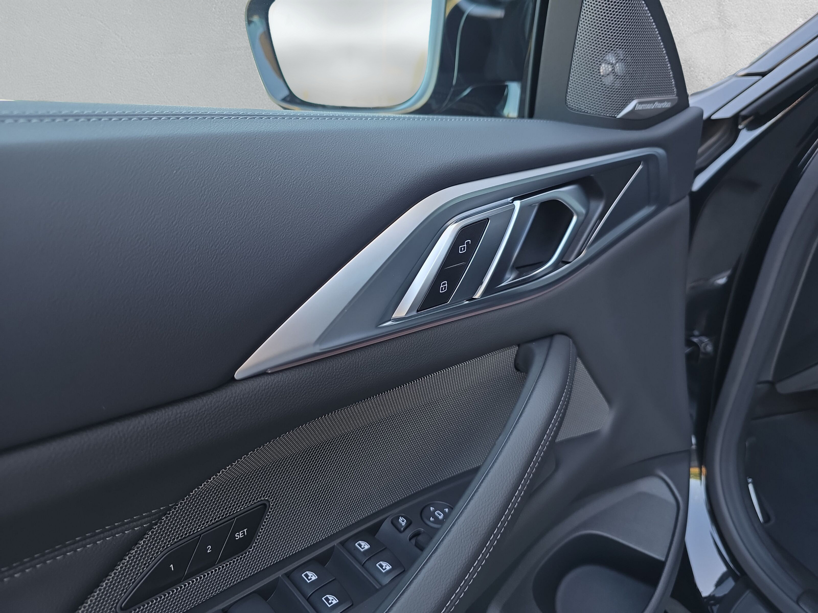BMW M440i xDrive 48V Cabriolet Steptronic**Action de leasing à 1.9%**-image-21