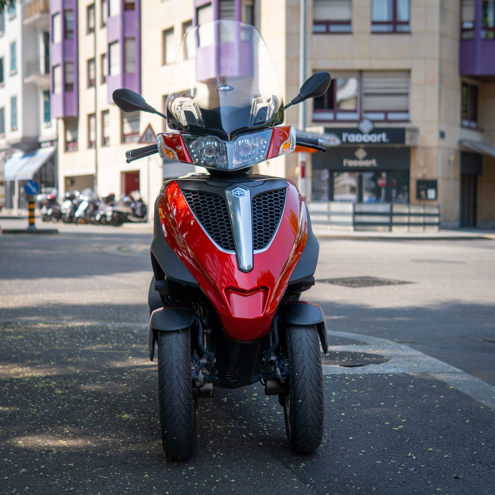 PIAGGIO MP3 Yourban Sport 300 i.e.-image-6