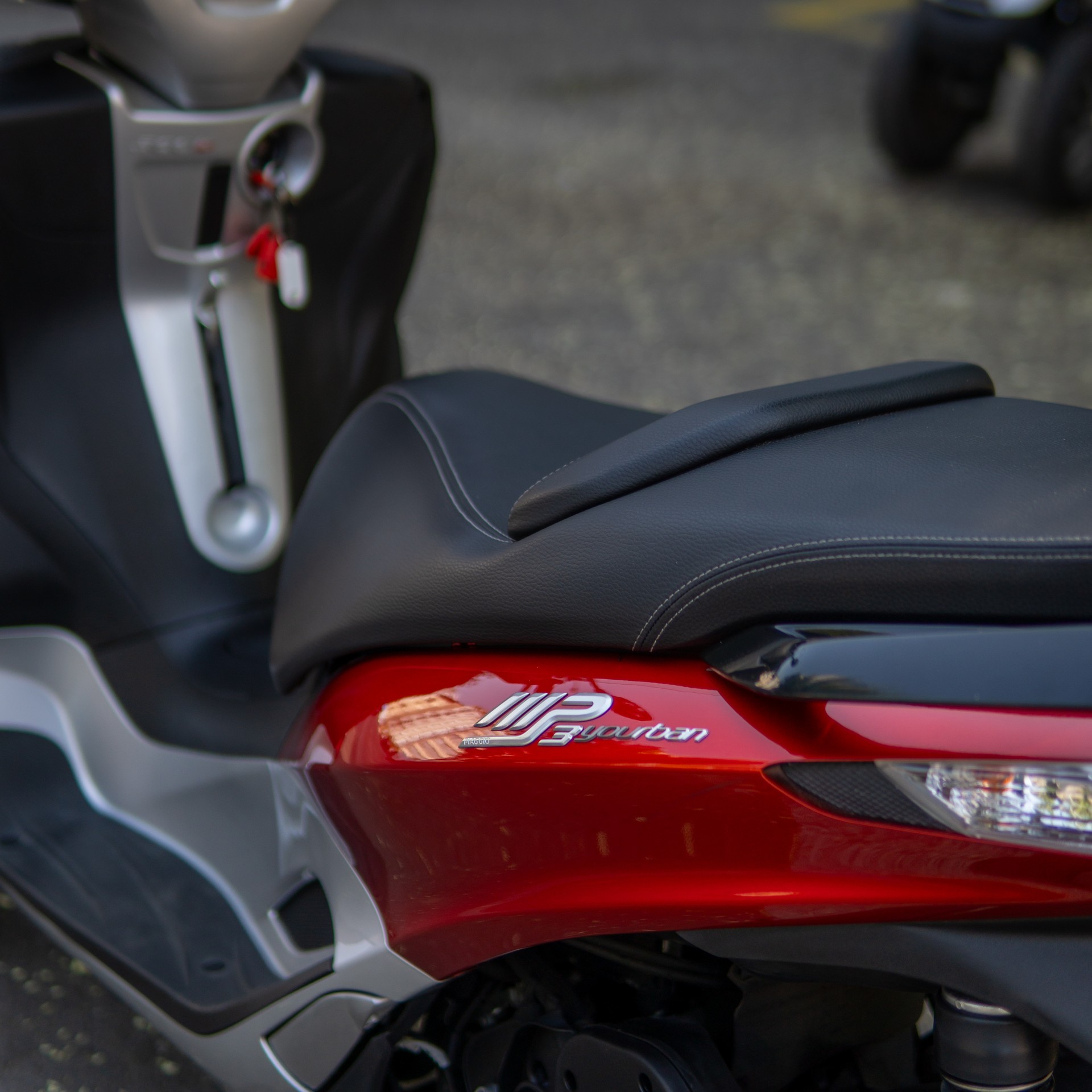 PIAGGIO MP3 Yourban Sport 300 i.e.-image-7
