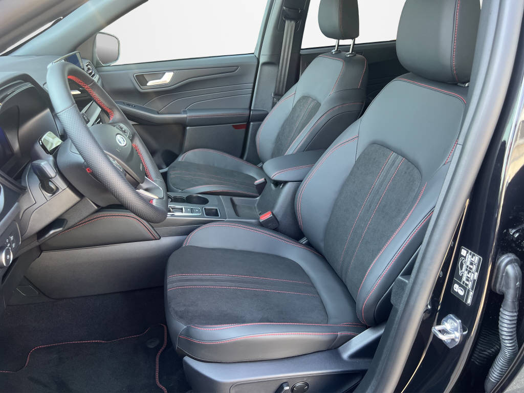 FORD Kuga 2.5 Hybrid BlackEdition 4x4-image-8