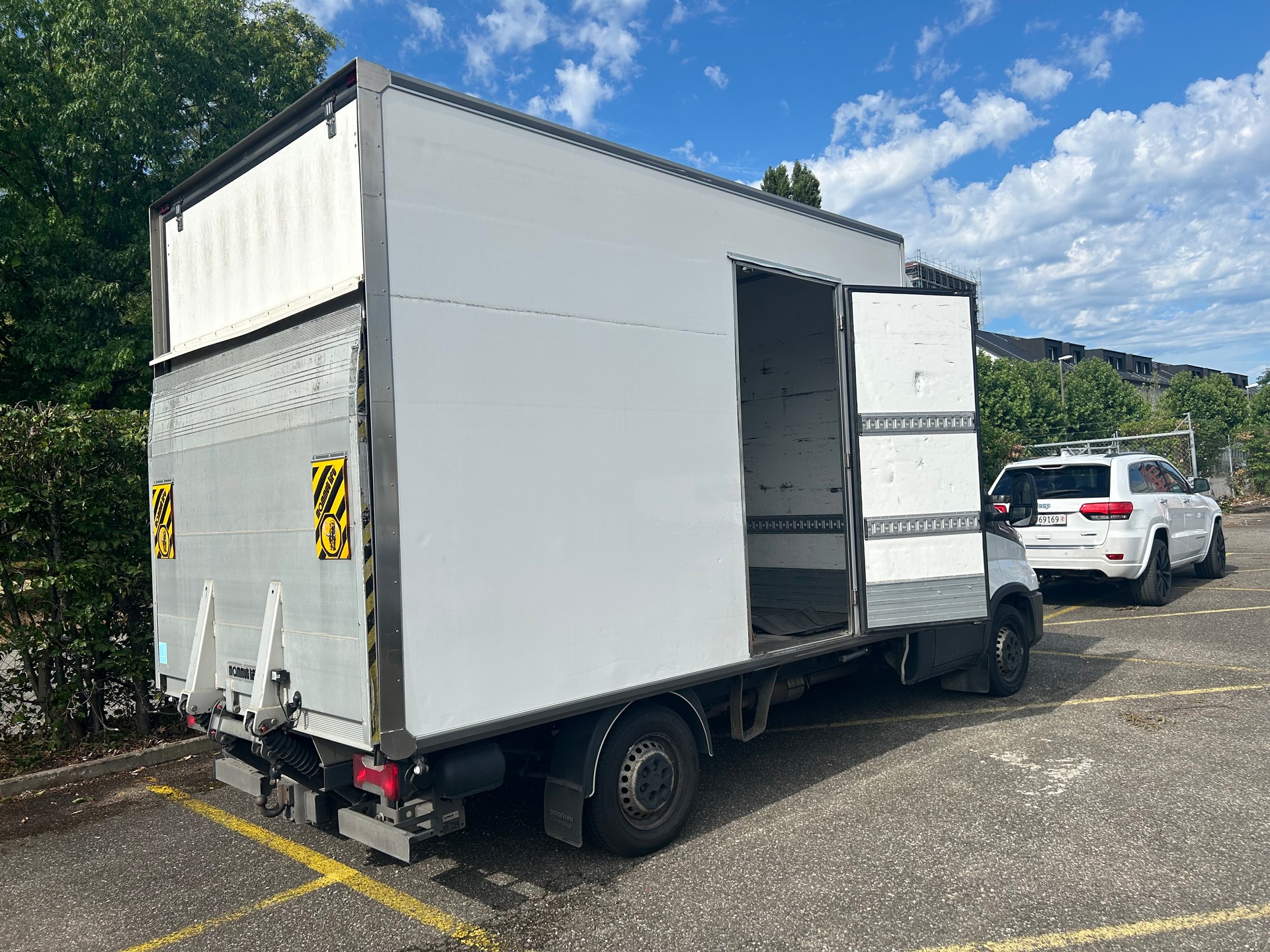 IVECO 35 S 18 A8-image-8