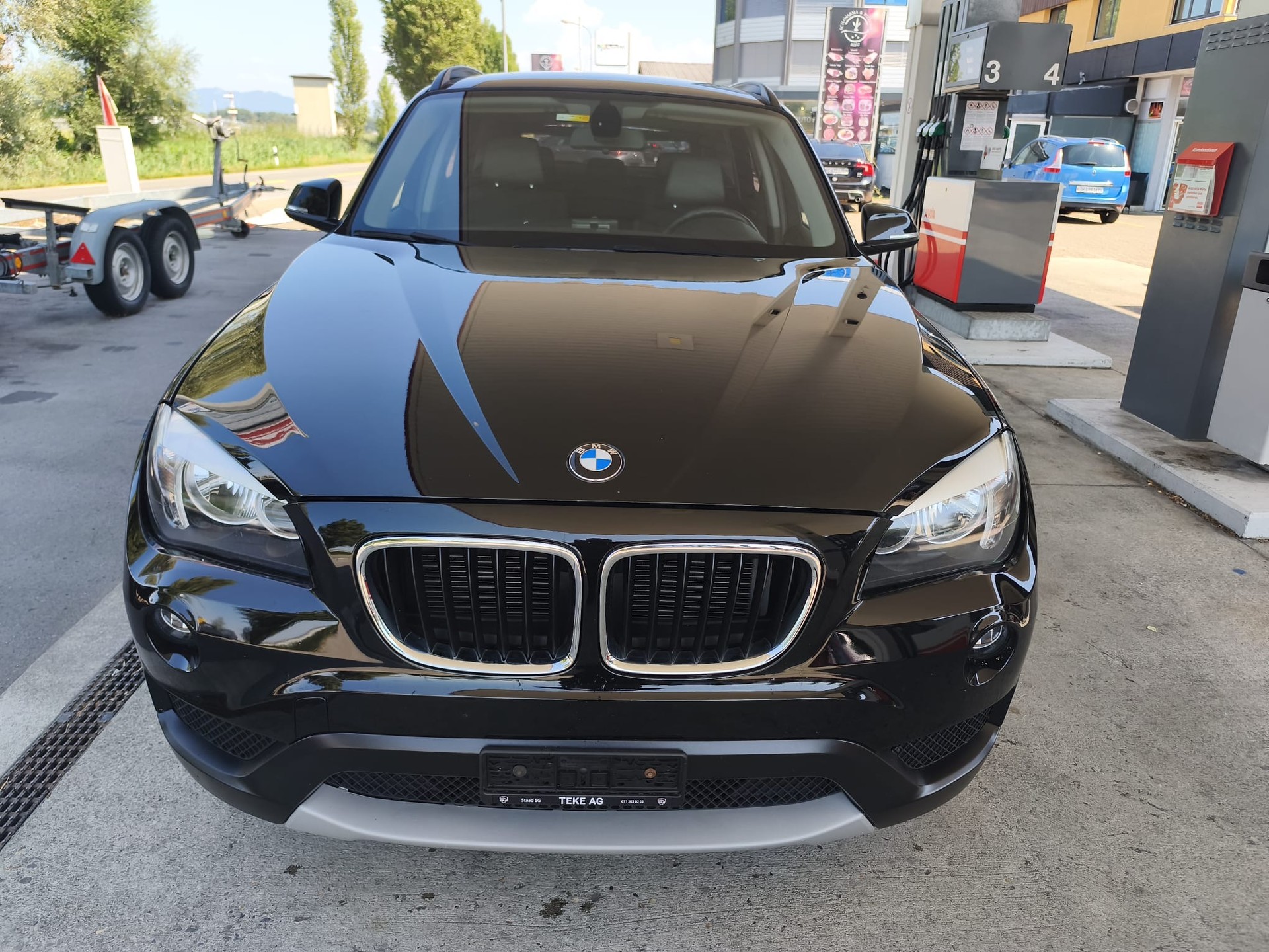 BMW X1 xDrive 20i xLine Steptronic-image-2