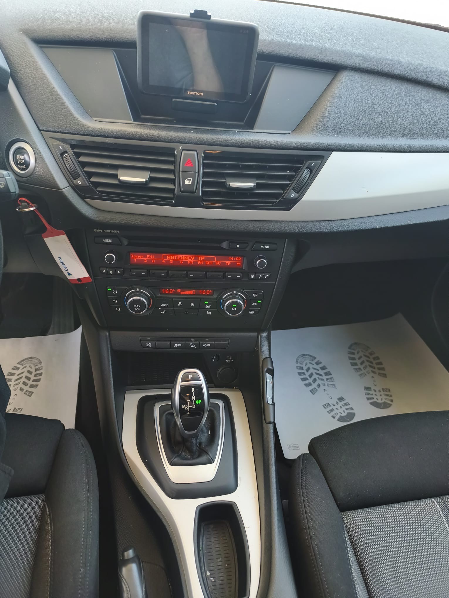 BMW X1 xDrive 20i xLine Steptronic-image-14