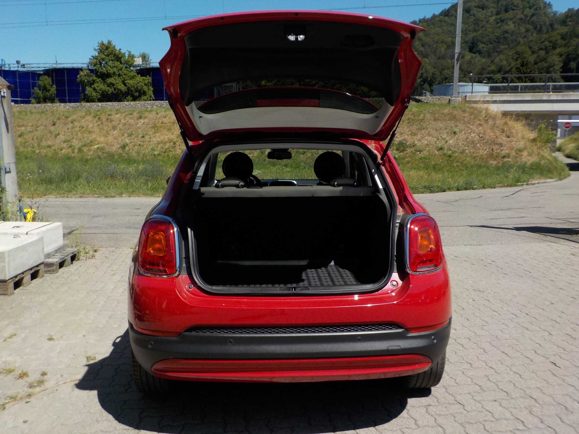 FIAT 500X 1.4T Lounge DCT-image-4