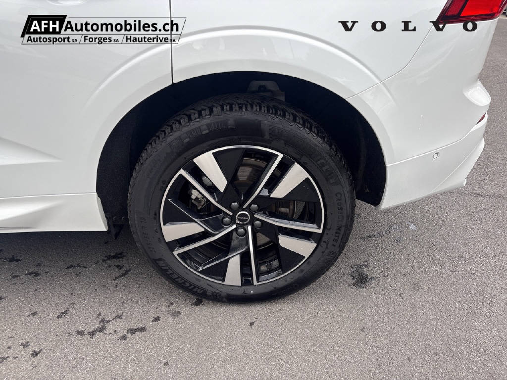 VOLVO XC60 2.0 T6 TE Plus Dark eAWD-image-16