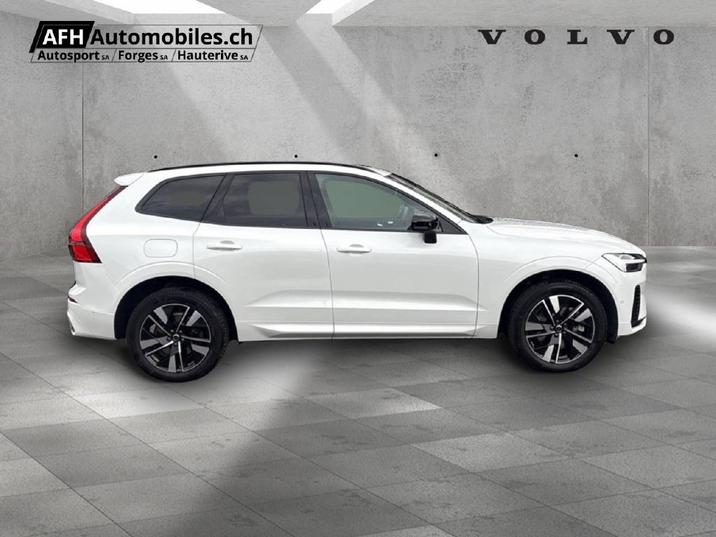 VOLVO XC60 2.0 T6 TE Plus Dark eAWD-image-5