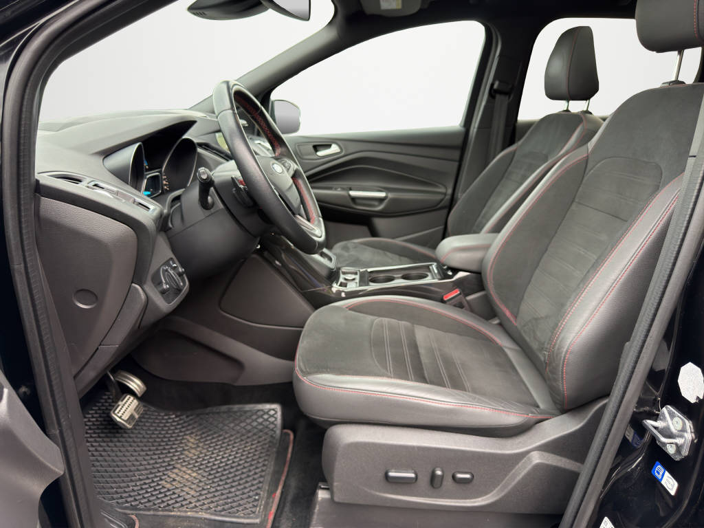 FORD Kuga 2.0 TDCi 180 ST-Line FPS-image-8