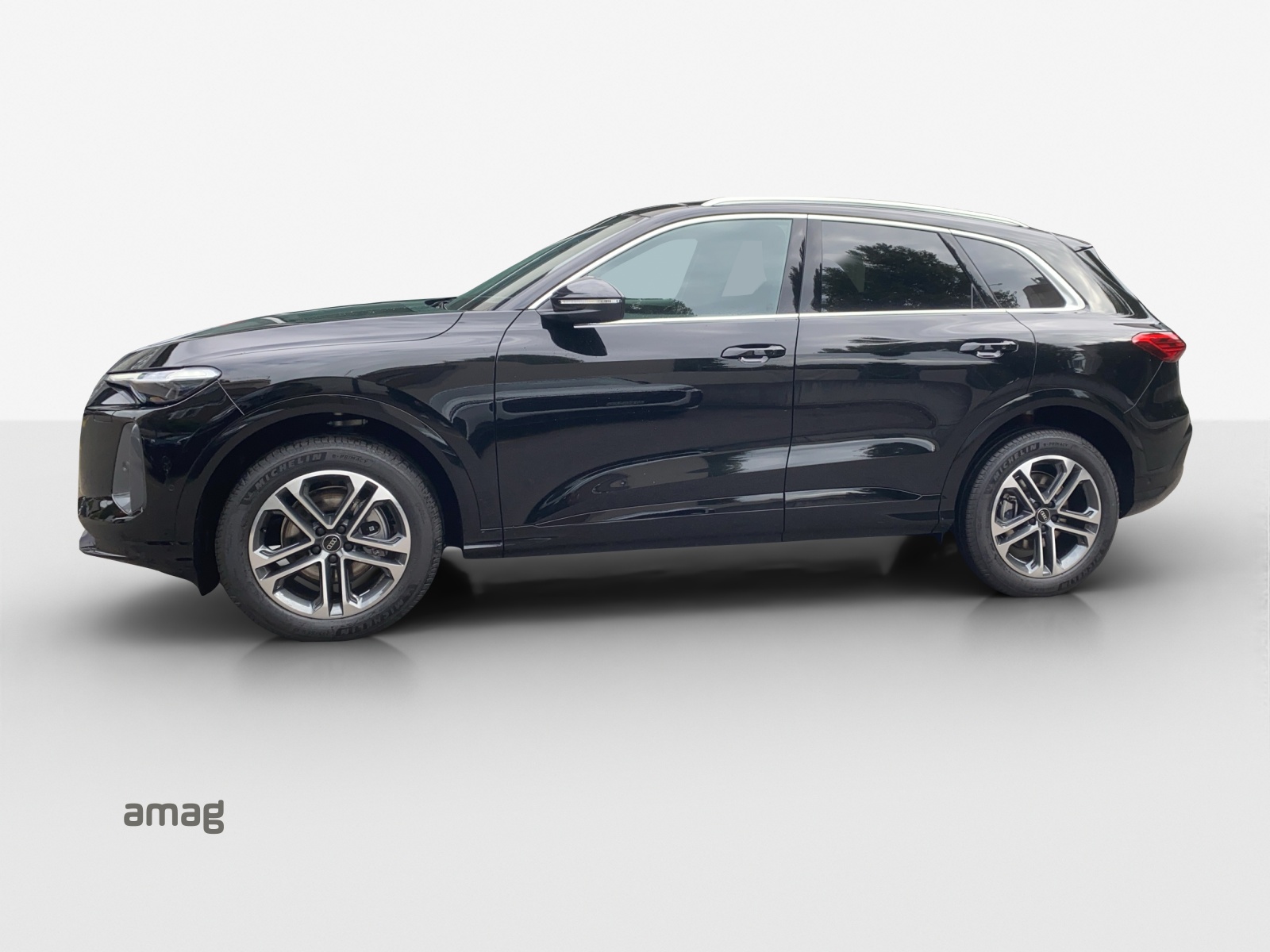 AUDI Q5 TDI quattro 150 kW S-tronic-showroom-element-1