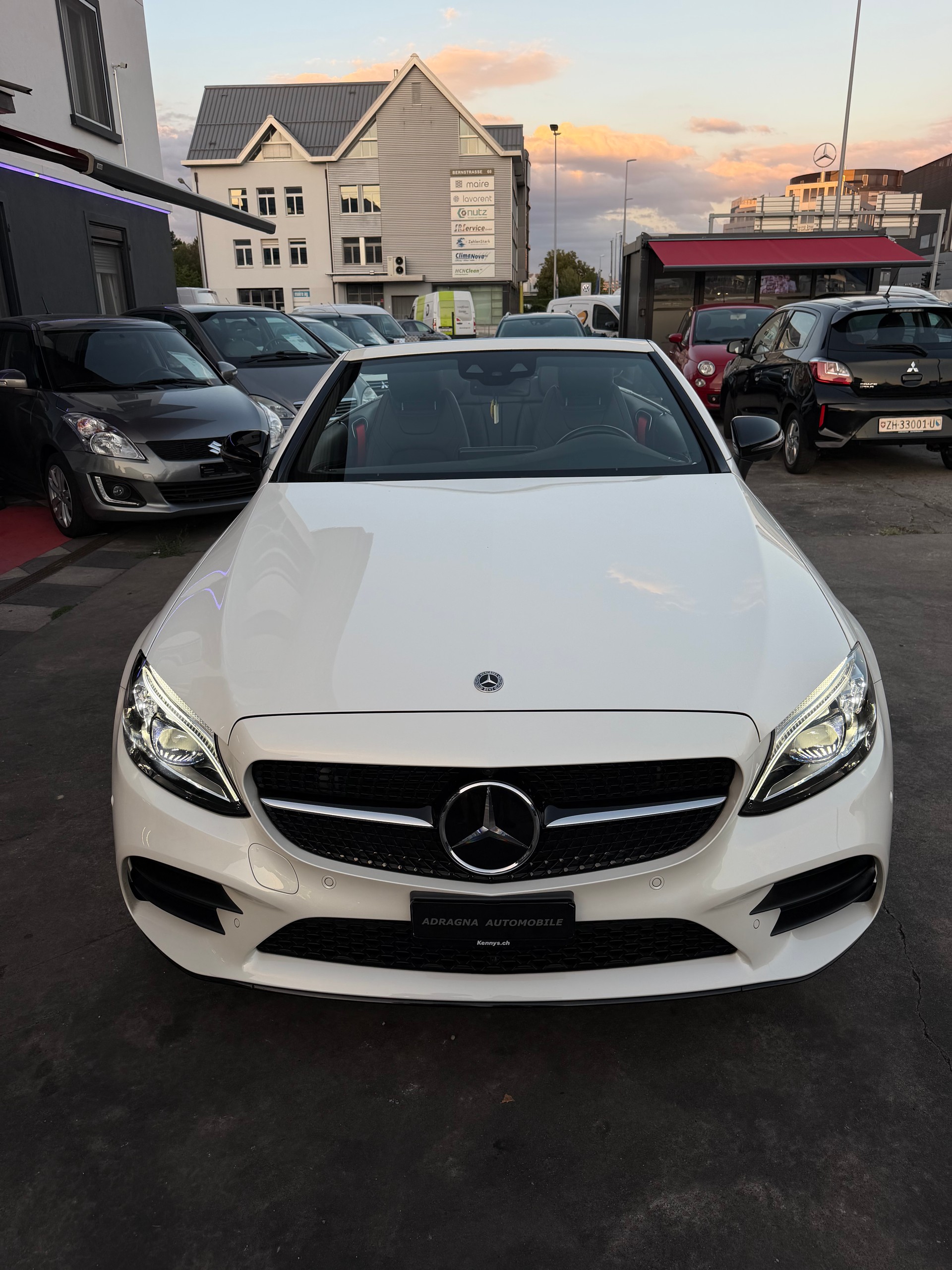 MERCEDES-BENZ C 200 AMG Line + Premium + Cabriolet 4Matic 9G-Tronic-image-7