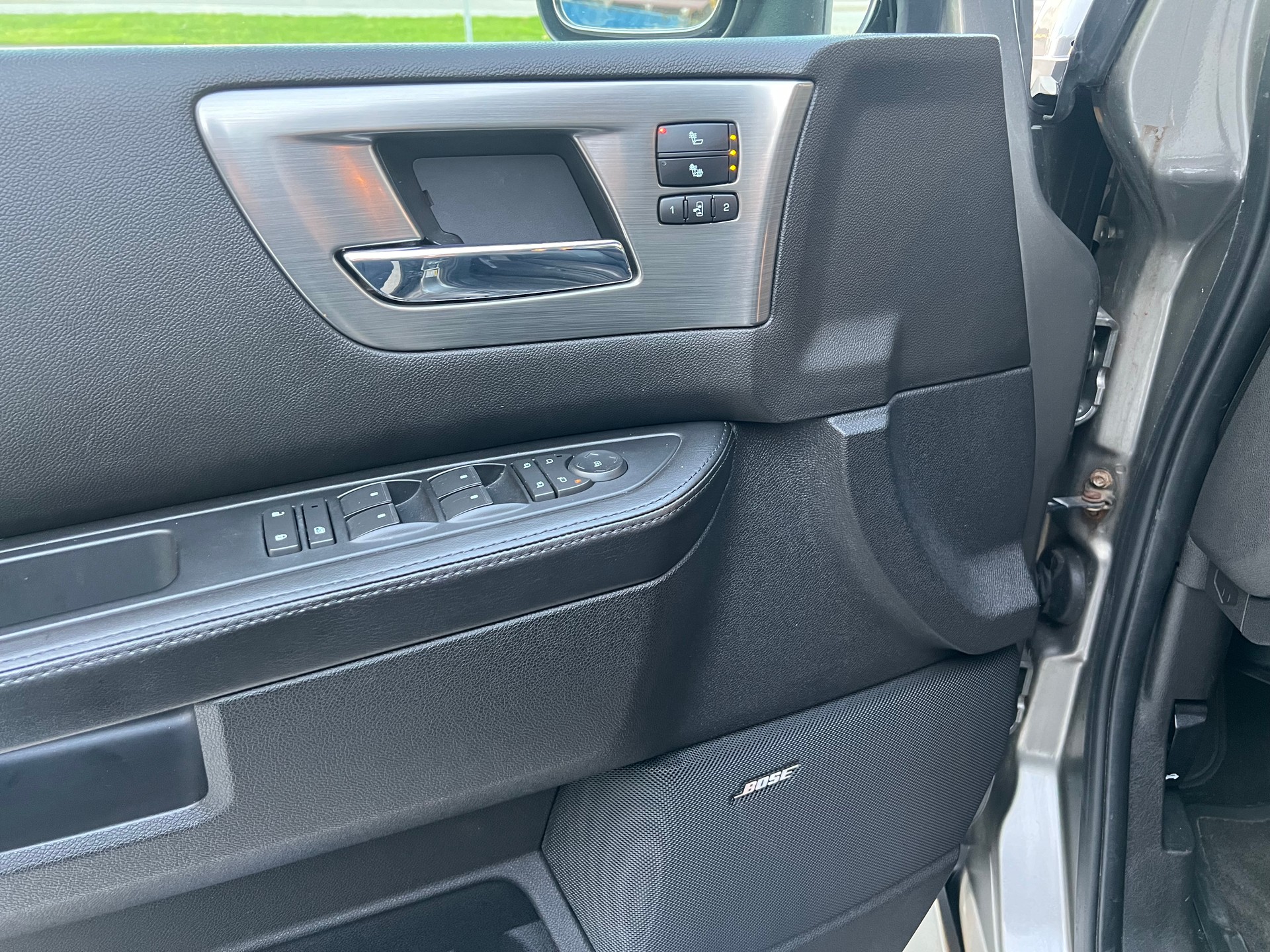 HUMMER H2 6.2 Luxury-image-13