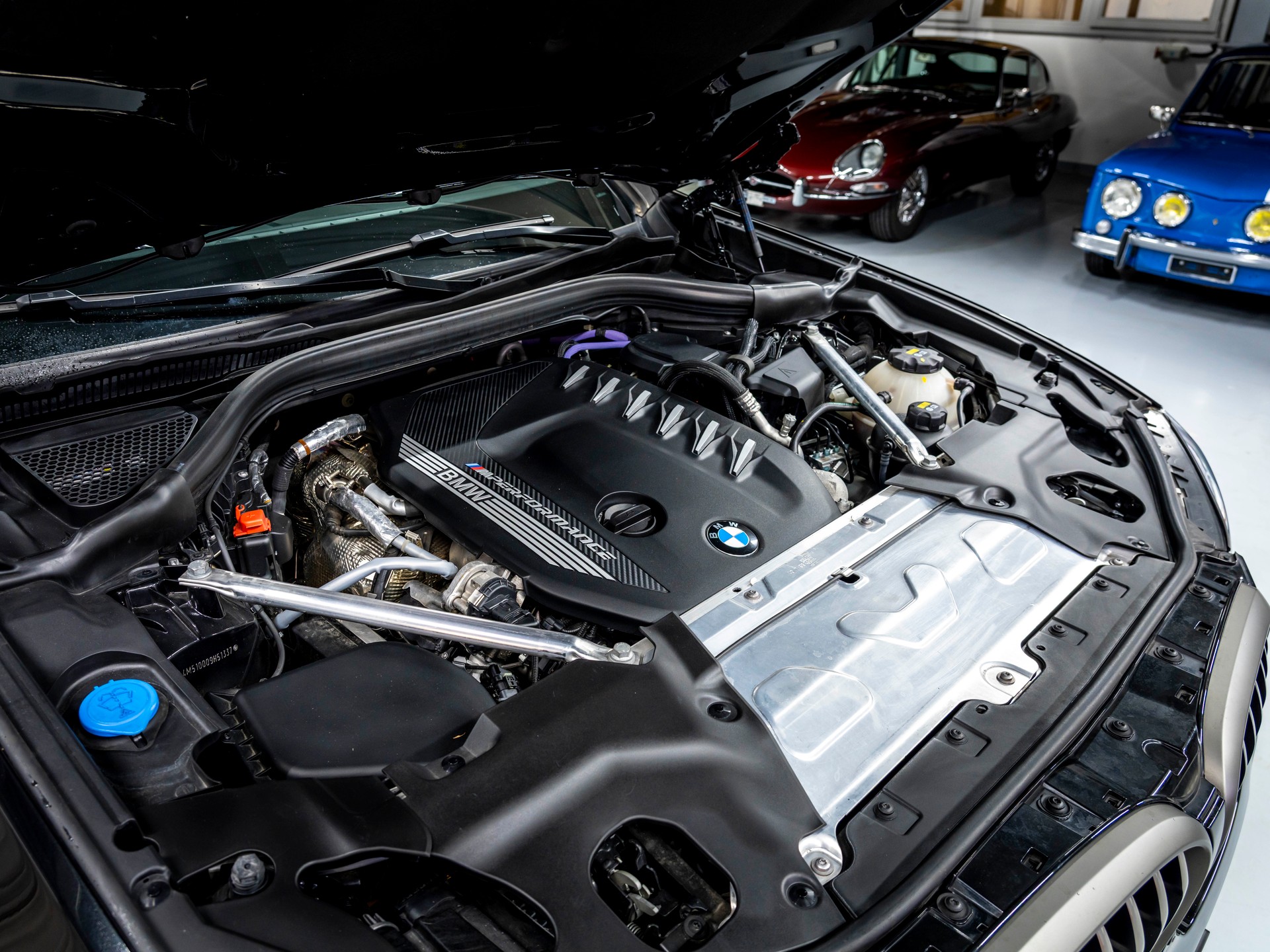BMW X4 xDrive 48V M40d Steptronic-image-24