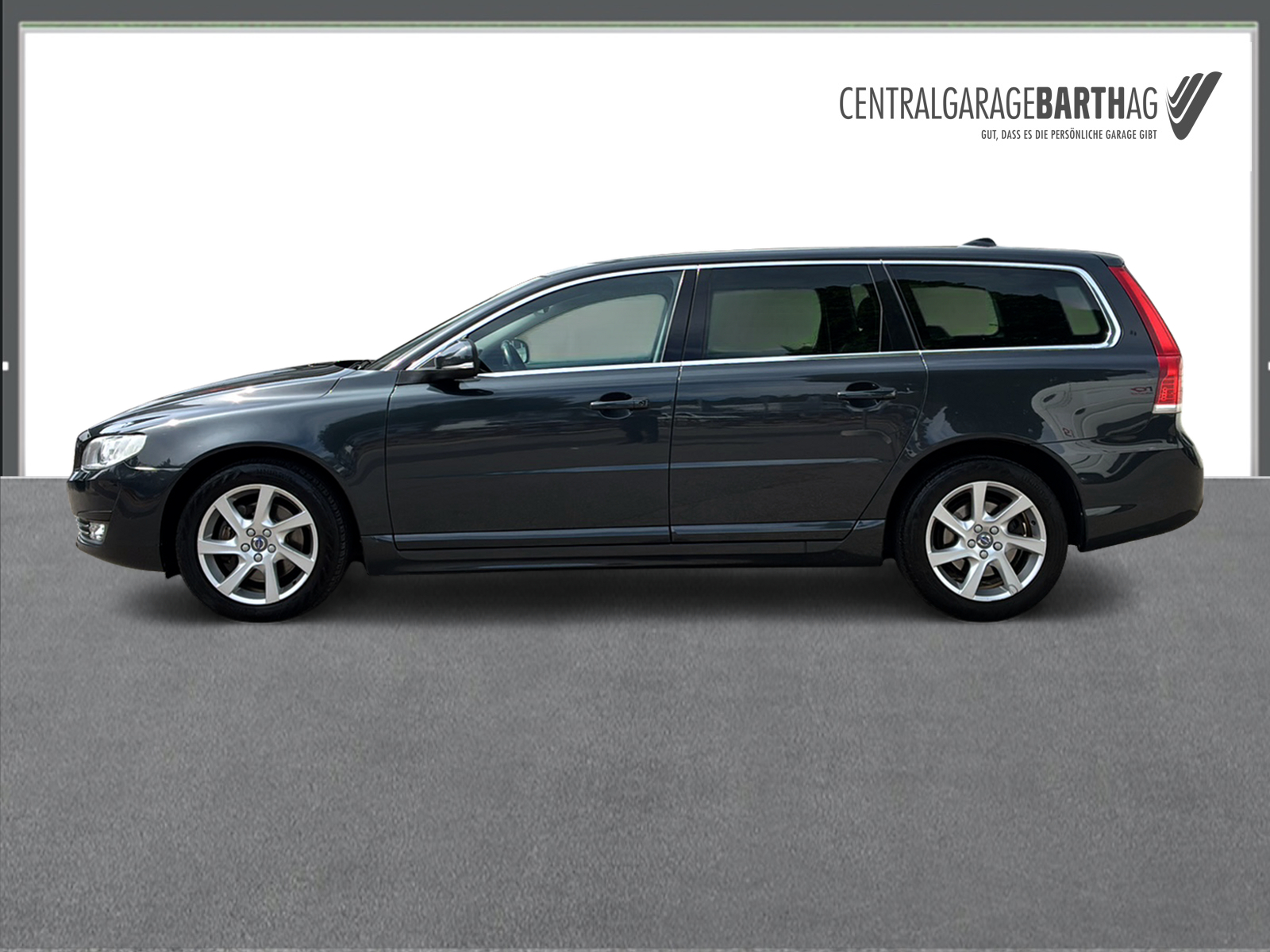 VOLVO V70 2.4 D5 Momentum AWD-showroom-element-3