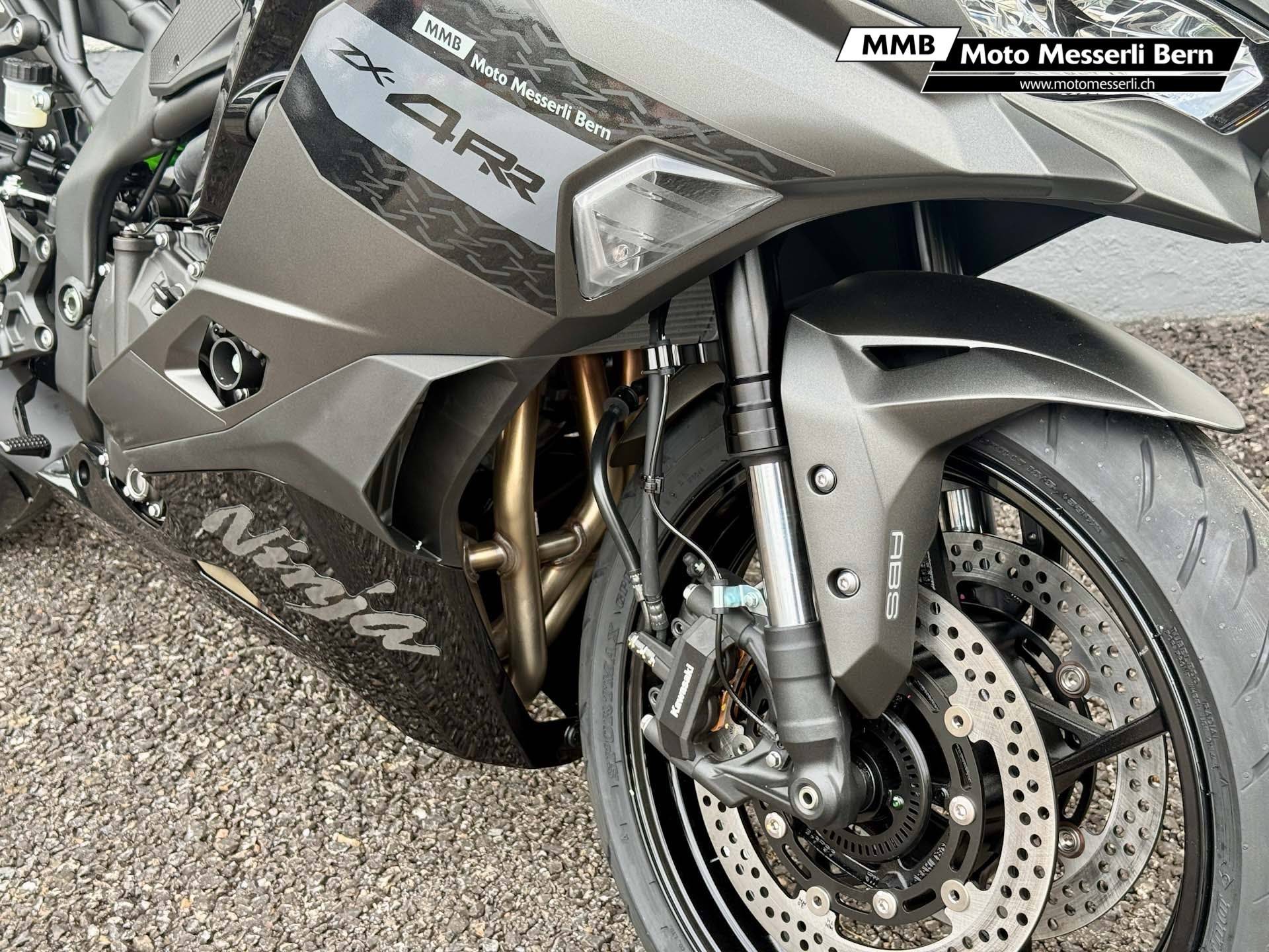 KAWASAKI Ninja ZX 4RR (35Kw)-image-6