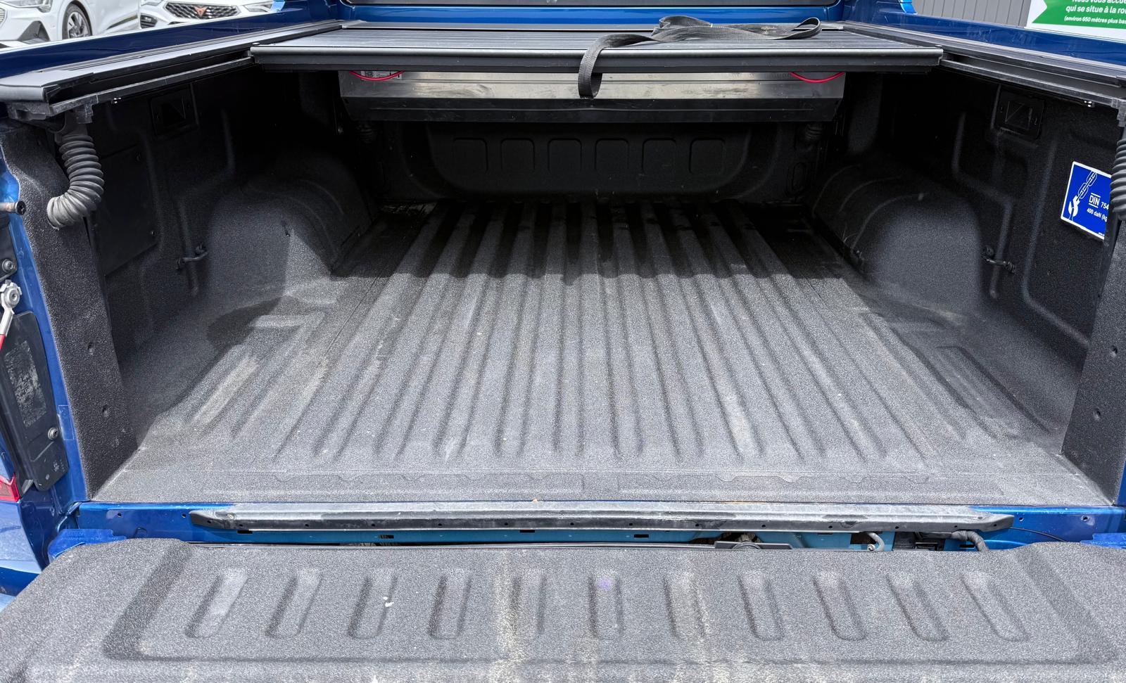 VW Amarok 3.0TDI Aventura Winter 2-image-15
