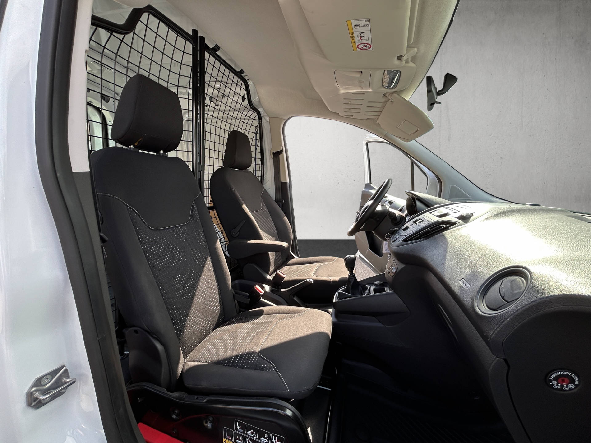 FORD Transit Courier Van 1.0 EcoB Trend-image-17