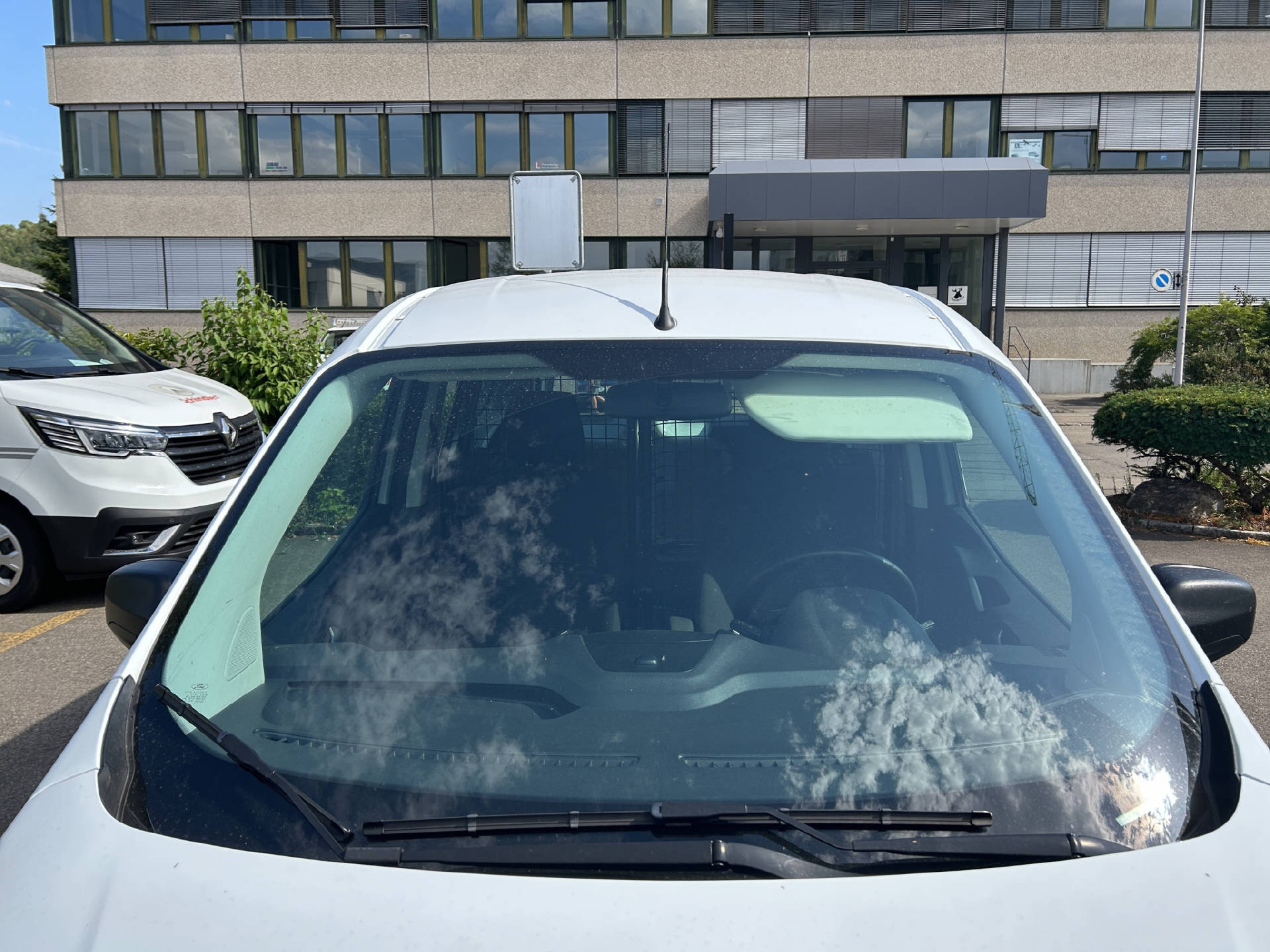 FORD Transit Courier Van 1.0 EcoB Trend-image-26