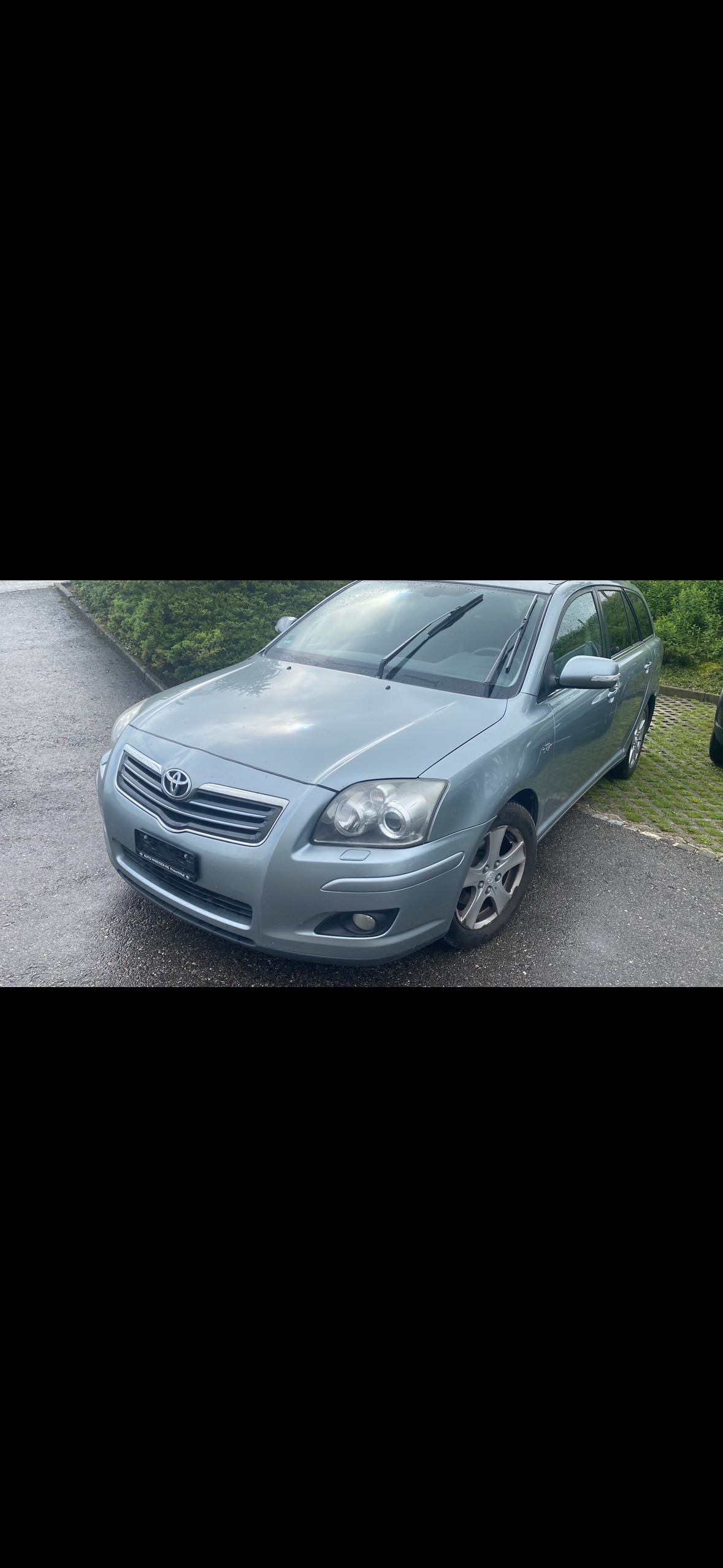 TOYOTA Avensis 2.2D-4 D CleanP. Linea Sol Prem.-image-0