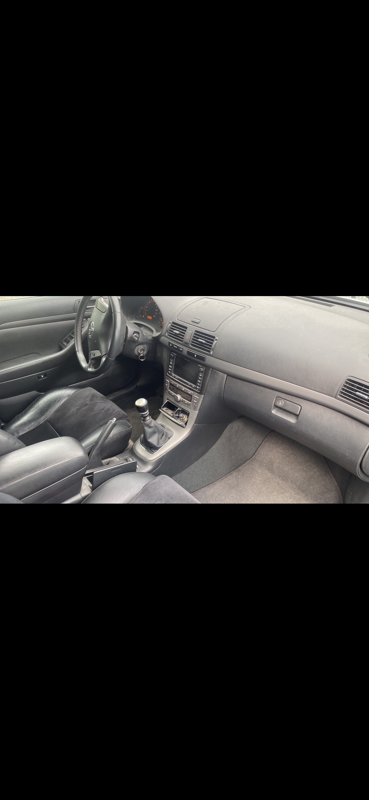 TOYOTA Avensis 2.2D-4 D CleanP. Linea Sol Prem.-image-5