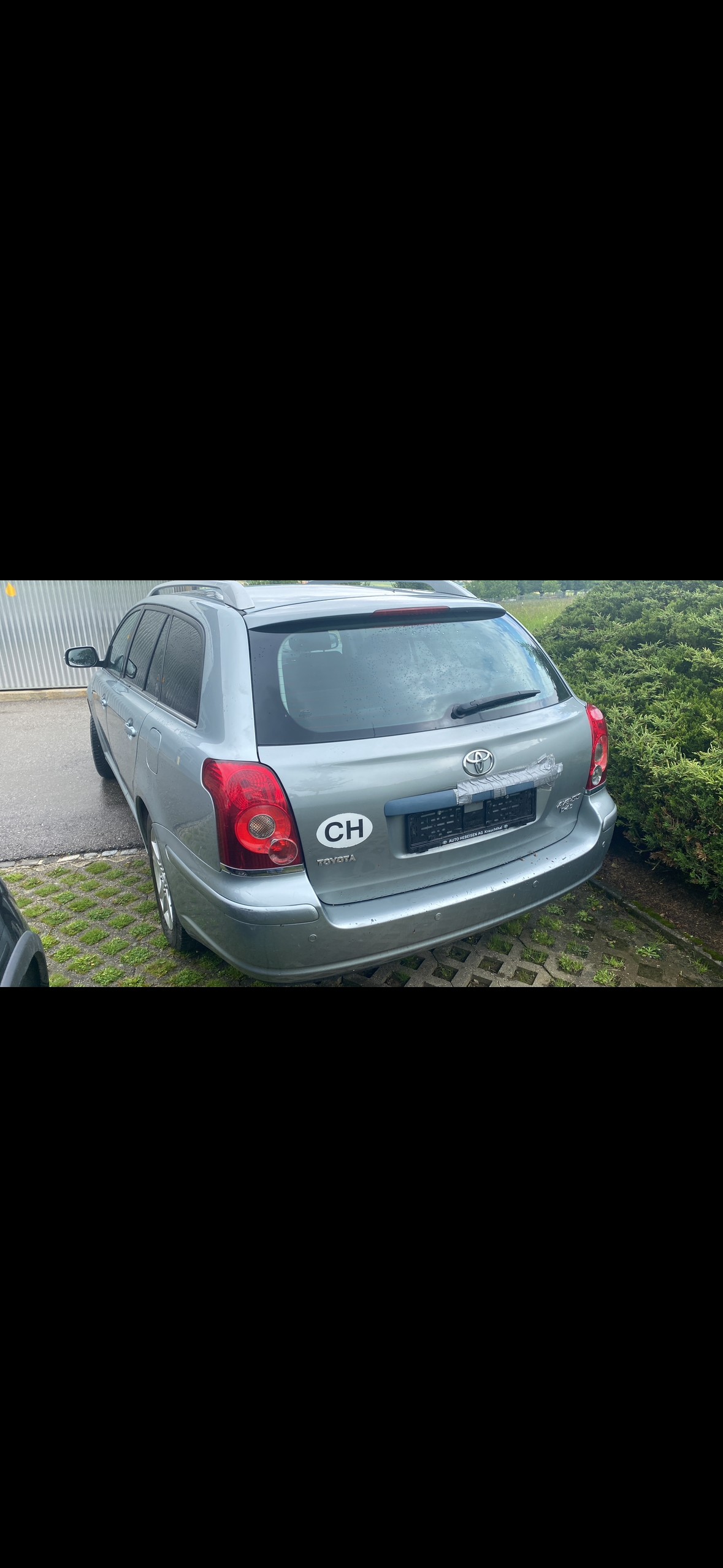TOYOTA Avensis 2.2D-4 D CleanP. Linea Sol Prem.-image-3