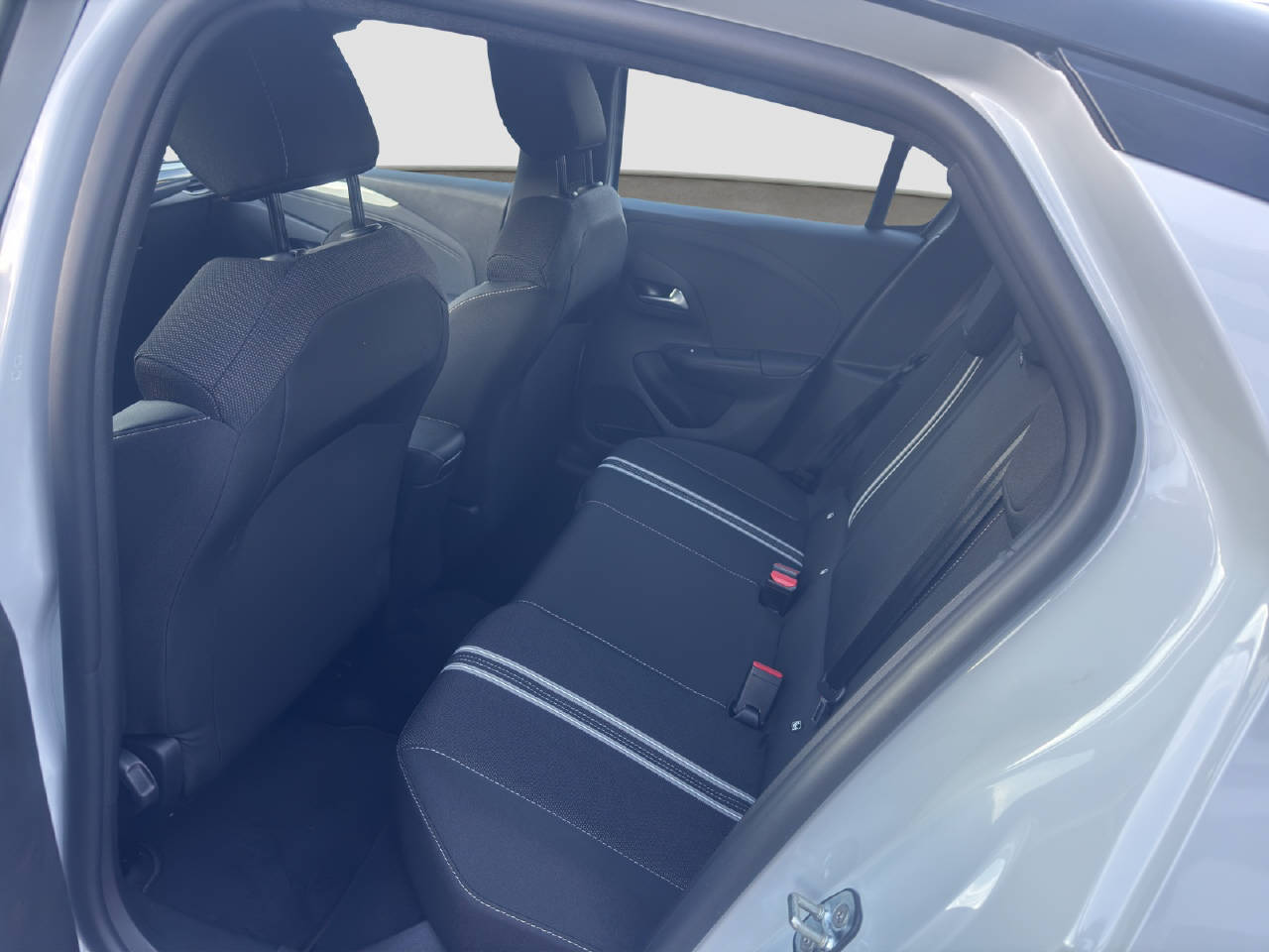 OPEL Corsa 1.2 T Hybrid Viva-image-12