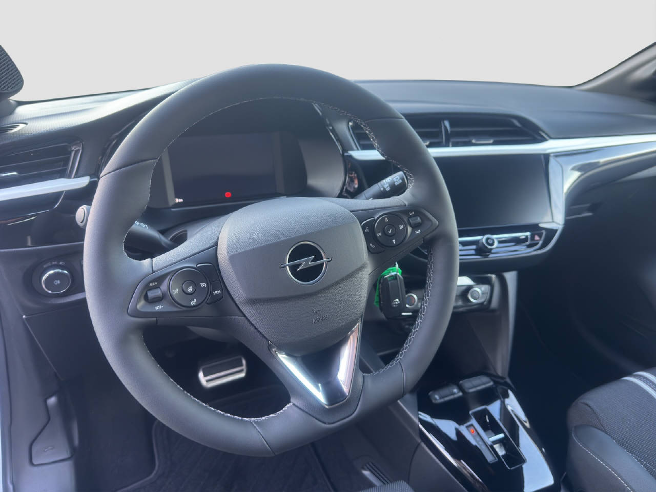 OPEL Corsa 1.2 T Hybrid Viva-image-9