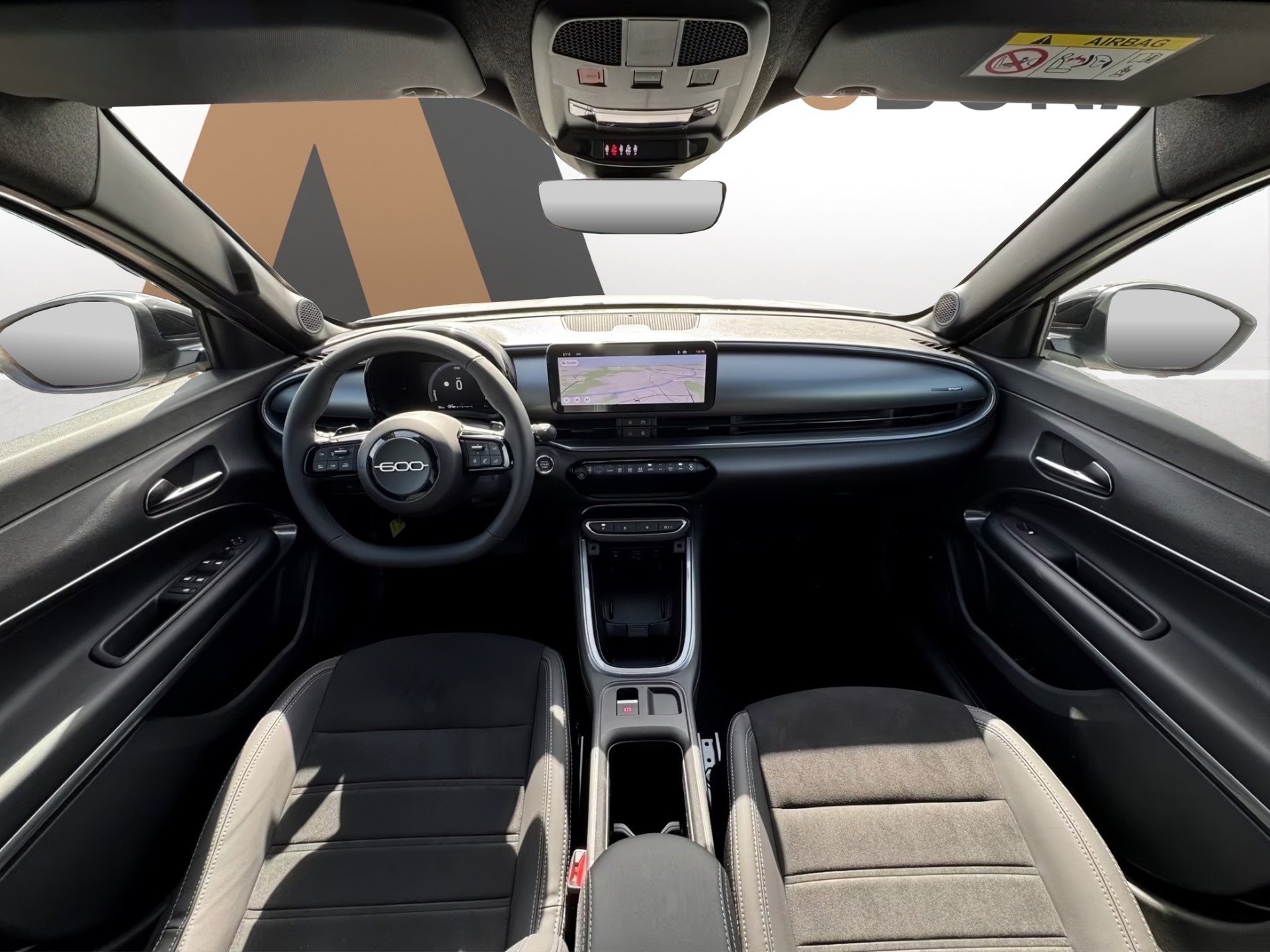 FIAT 600 1.2 Hybrid 145 Sport-image-62