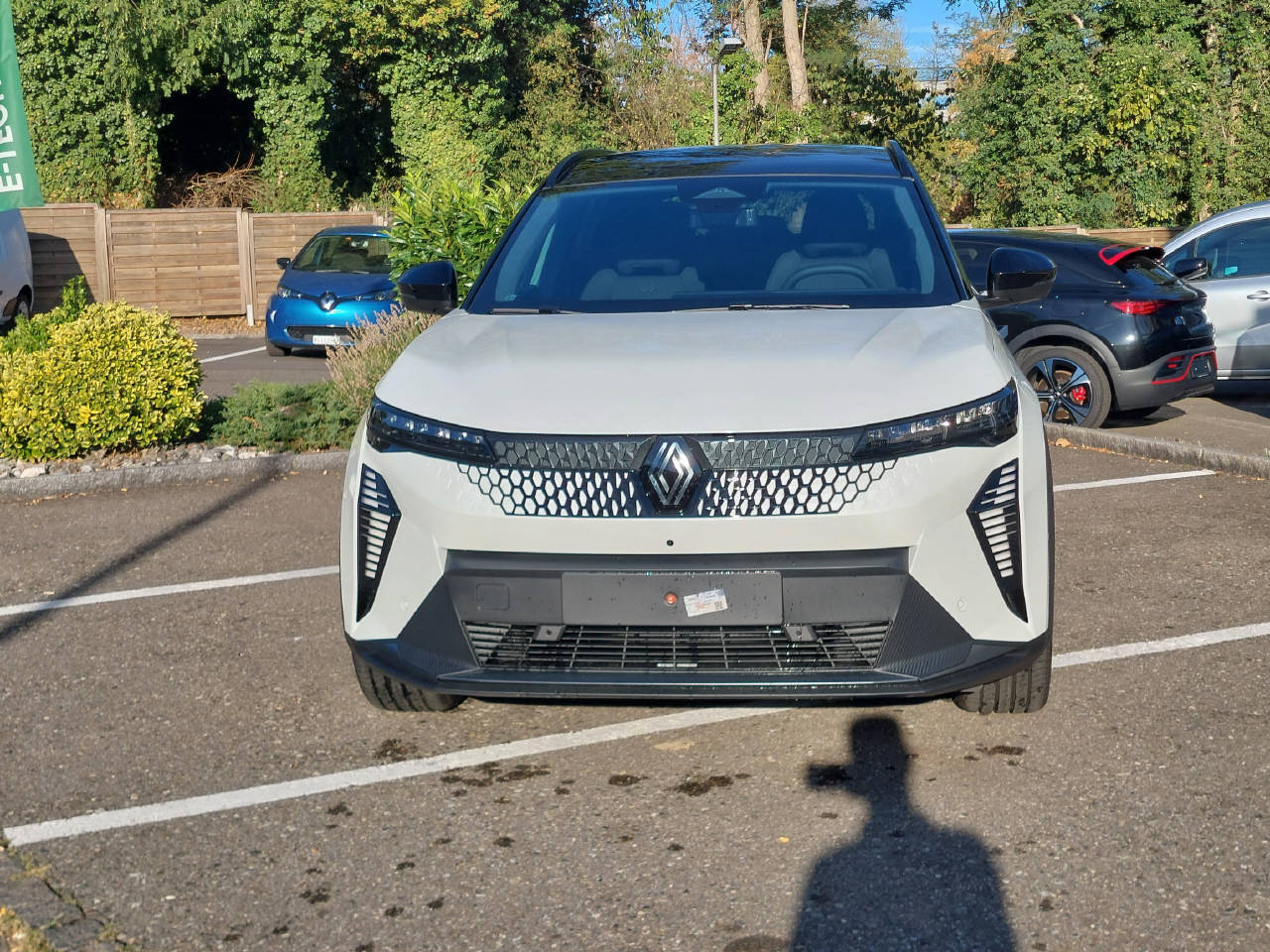 RENAULT Scénic E-Tech esprit Alpine-image-1