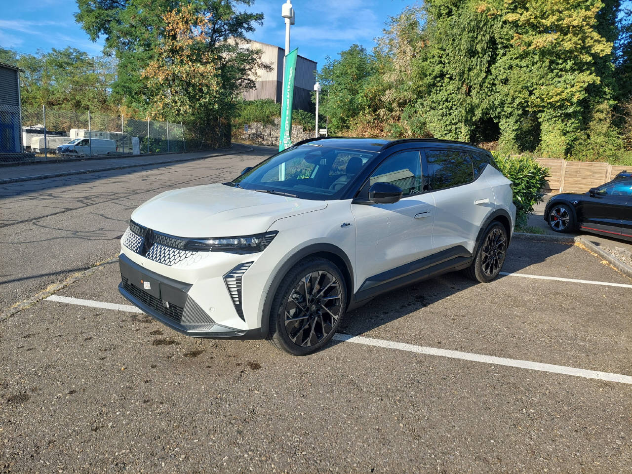 RENAULT Scénic E-Tech esprit Alpine-image-2