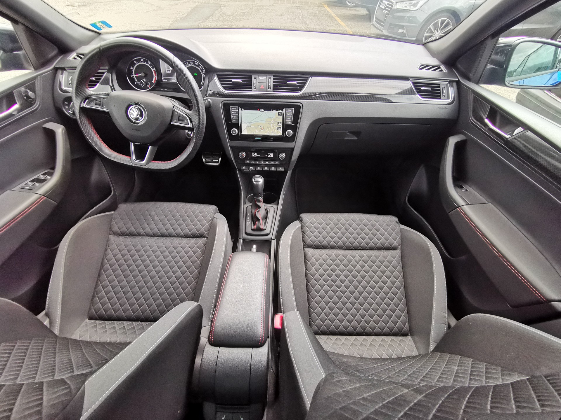 SKODA Rapid Spaceback 1.0 TSI Monte Carlo DSG-image-5